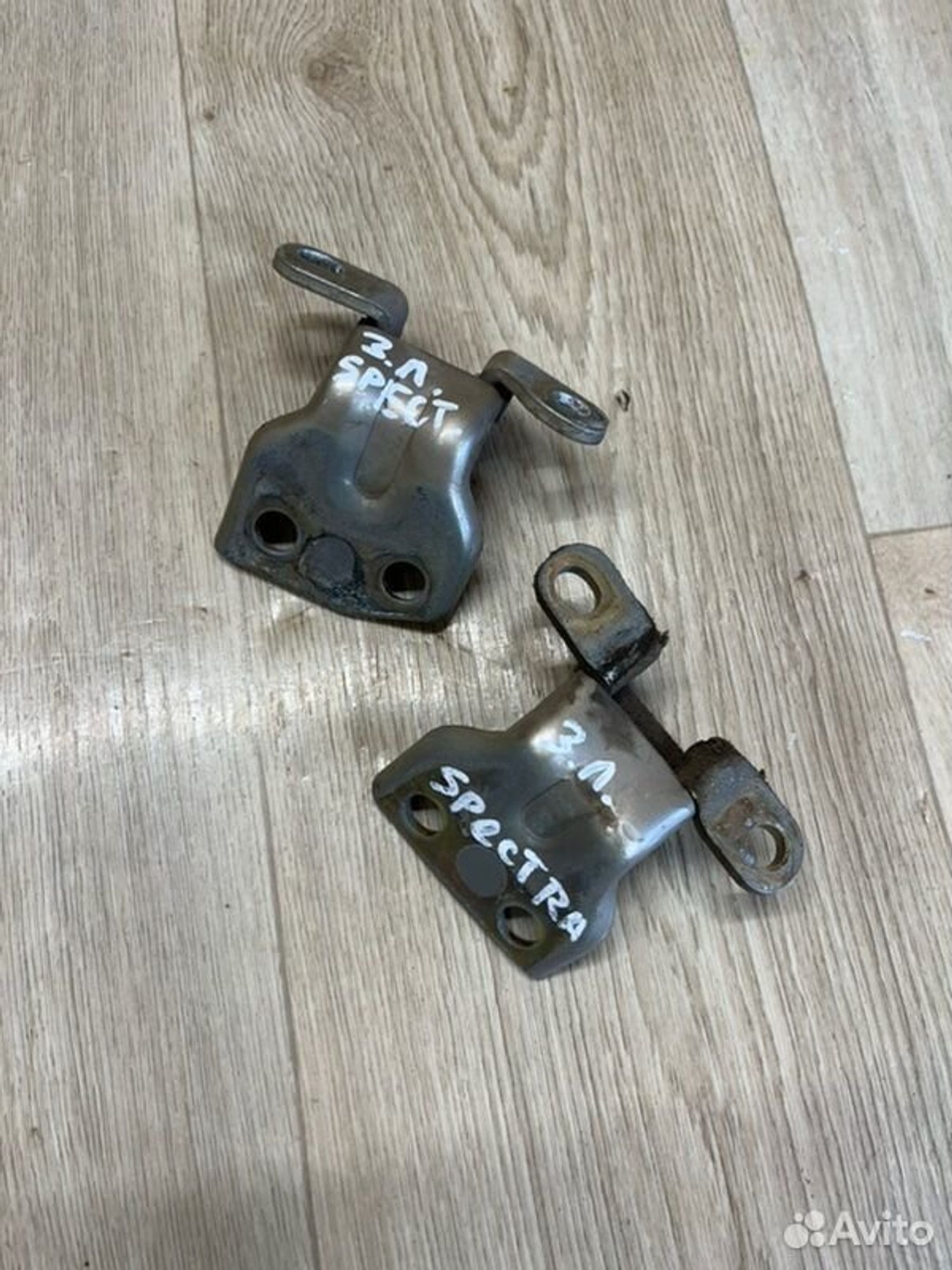 Петля двери задняя левая Kia Spectra SD S6D 2007, 1000 рублей, Семиозерка