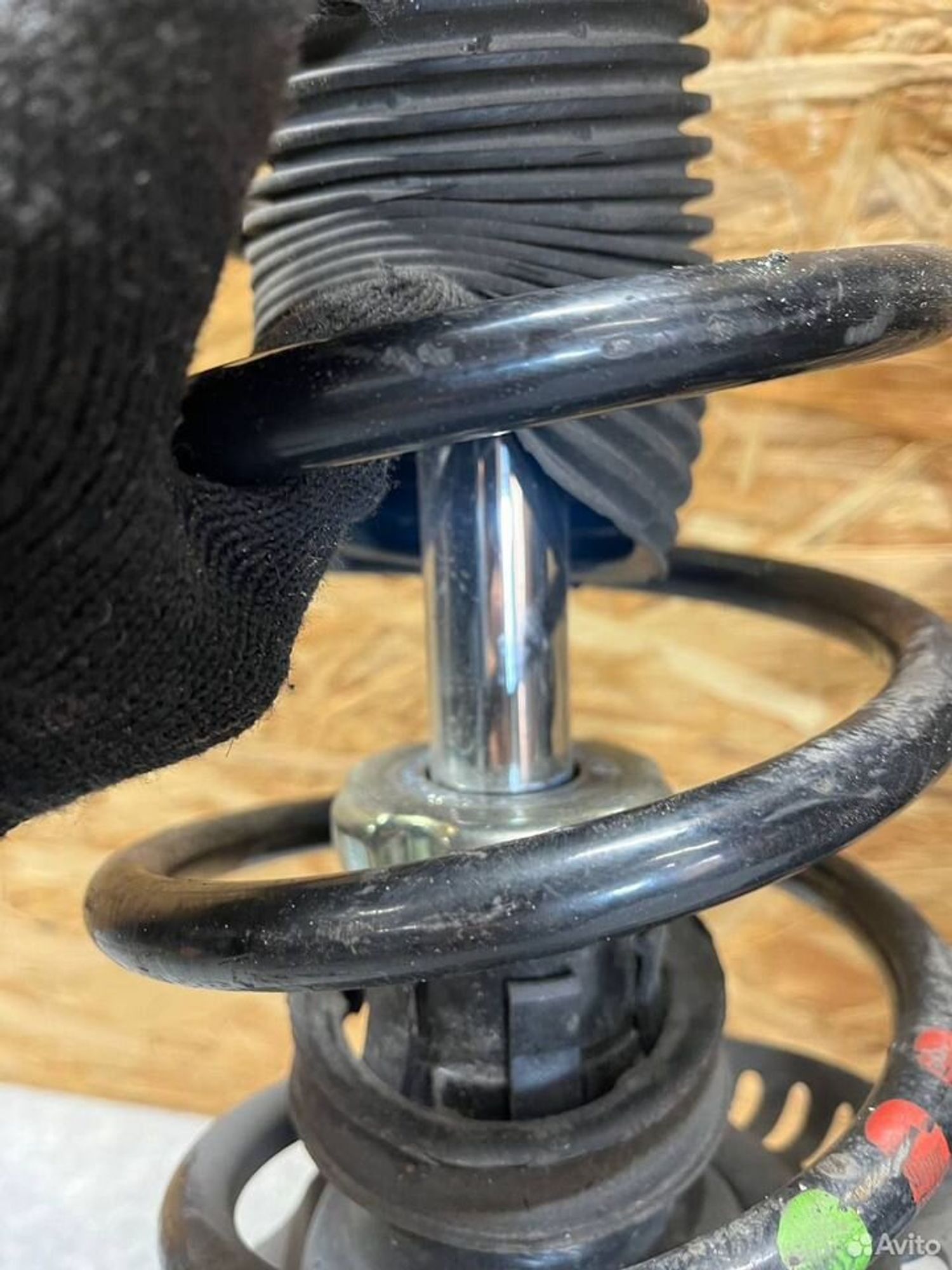 Стойка передняя левая Tiguan 09-17, 5000 рублей, Семиозерка