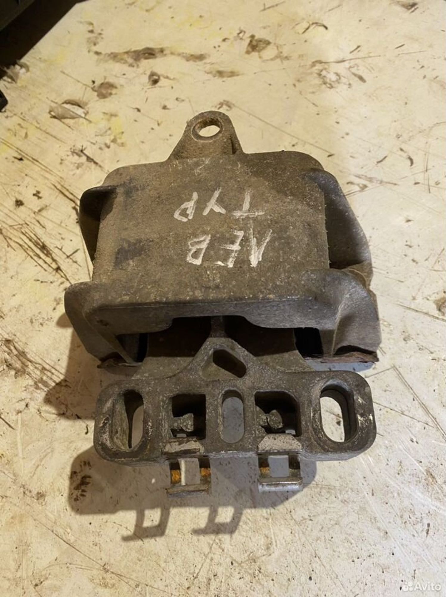 Подушка двигателя передняя левая skoda tour, 1000 рублей, Семиозерка