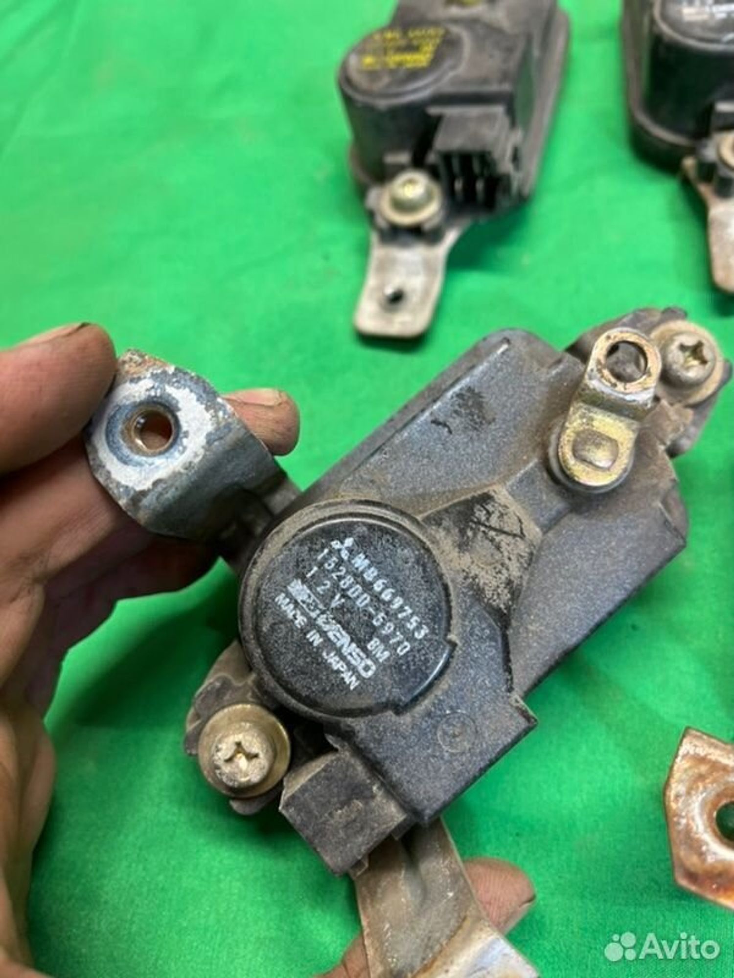 Активатор замка двери Mitsubishi Pajero 6G72 1993, 800 рублей, Семиозерка