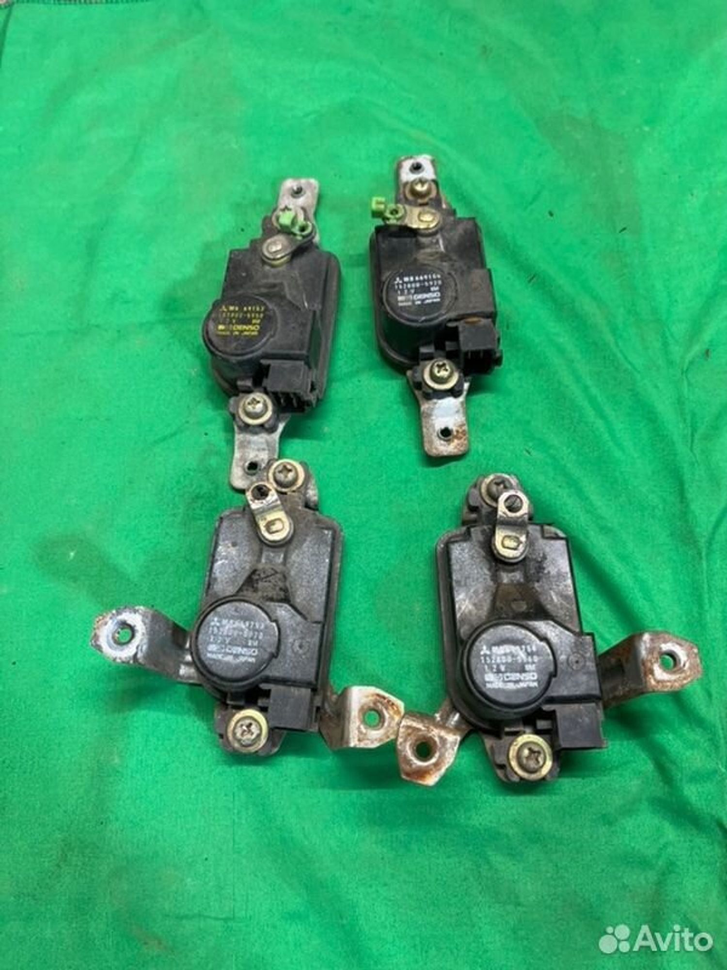 Активатор замка двери Mitsubishi Pajero 6G72 1993, 800 рублей, Семиозерка