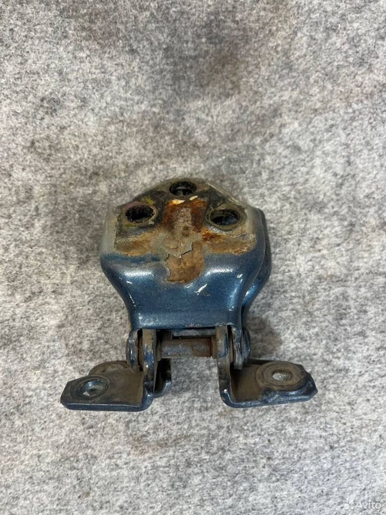 Петля двери mitsubishi pajero 1993, 1000 рублей, Семиозерка