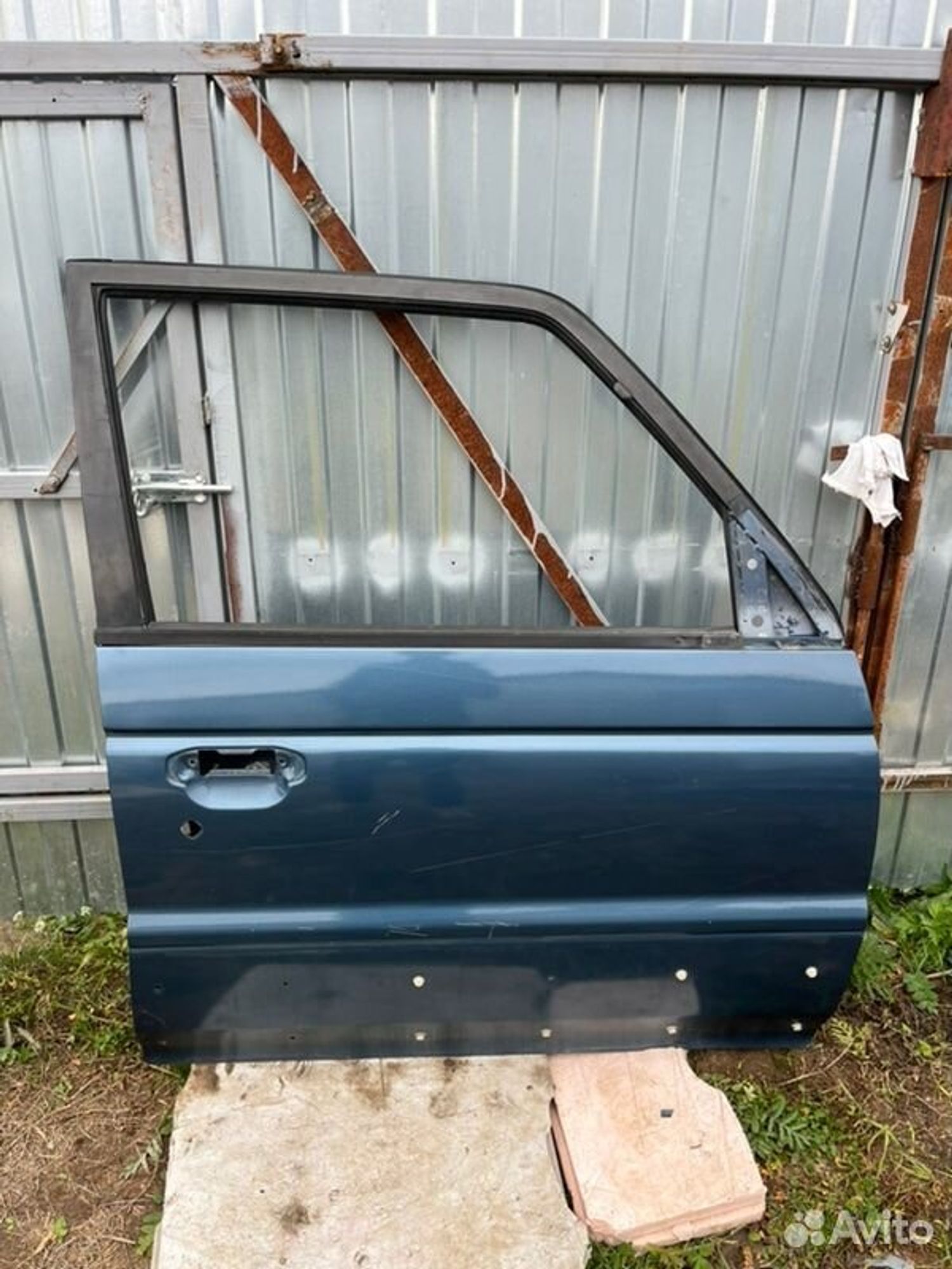 Дверь боковая передняя правая Mitsubishi Pajero, 5000 рублей, Семиозерка
