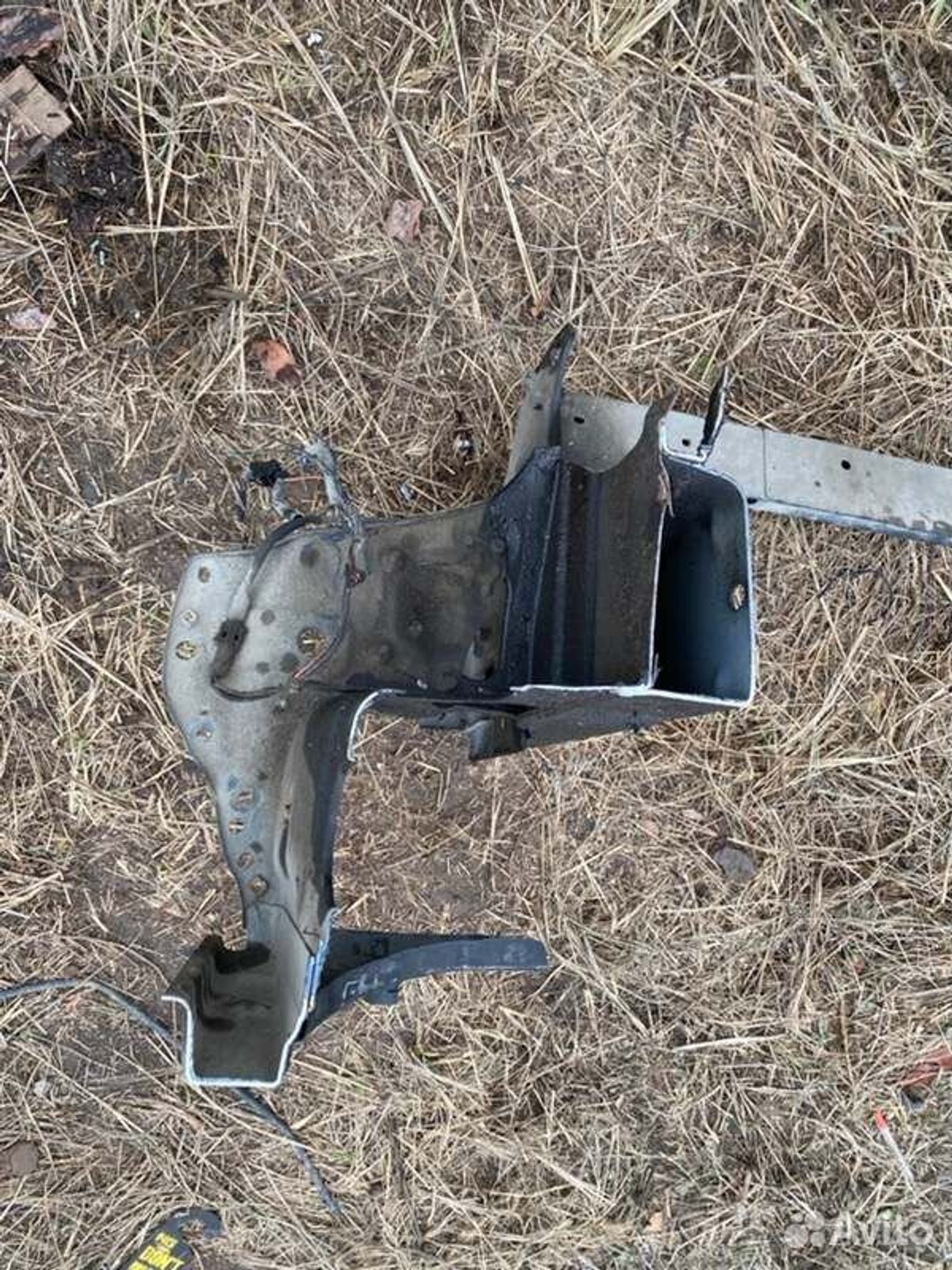 Планка телевизора Mazda Milenia TA5P KL 2000, 1500 рублей, Семиозерка