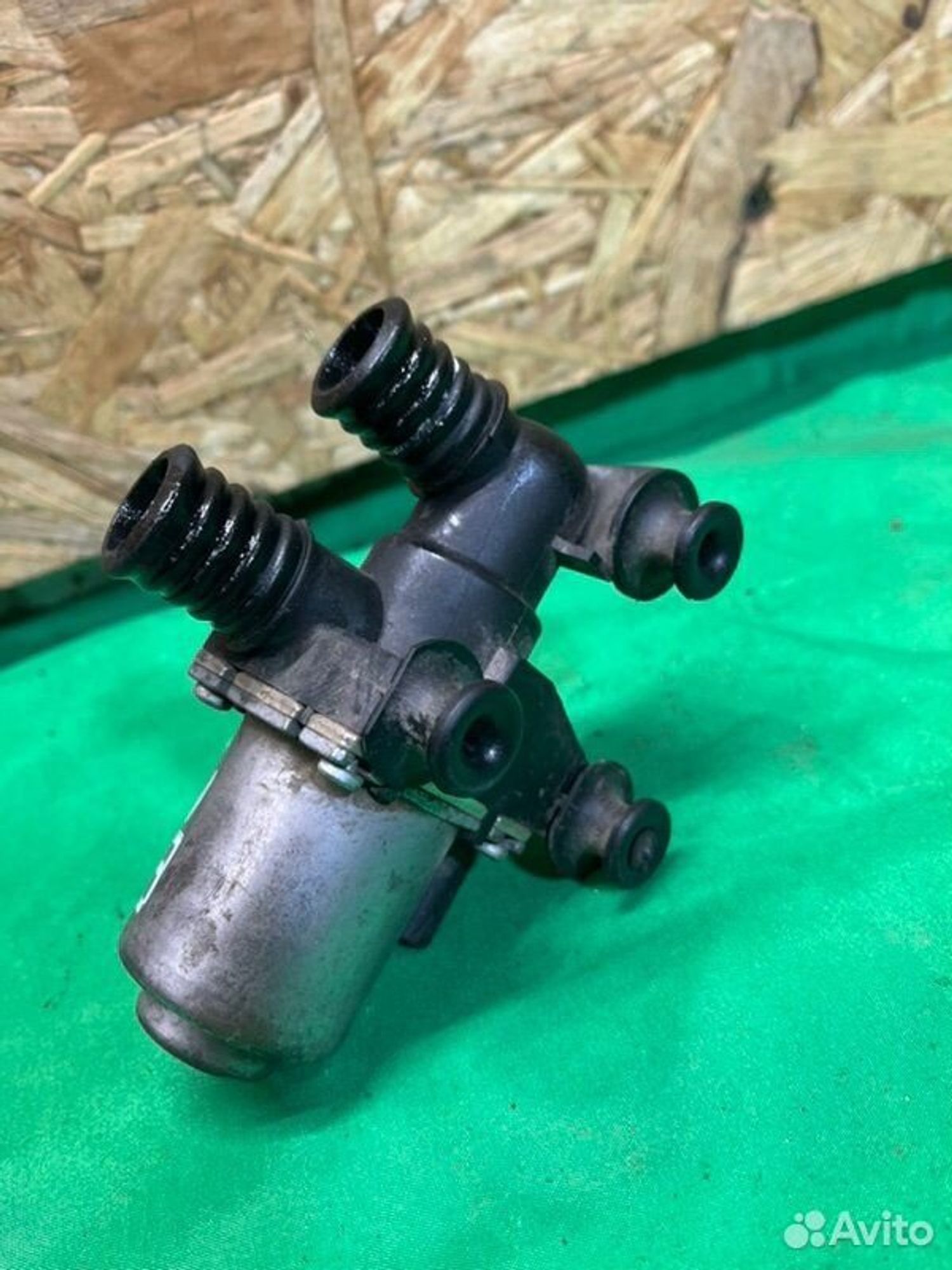 Кран печки Bmw X5 E53 M54B30 2002, 2500 рублей, Семиозерка