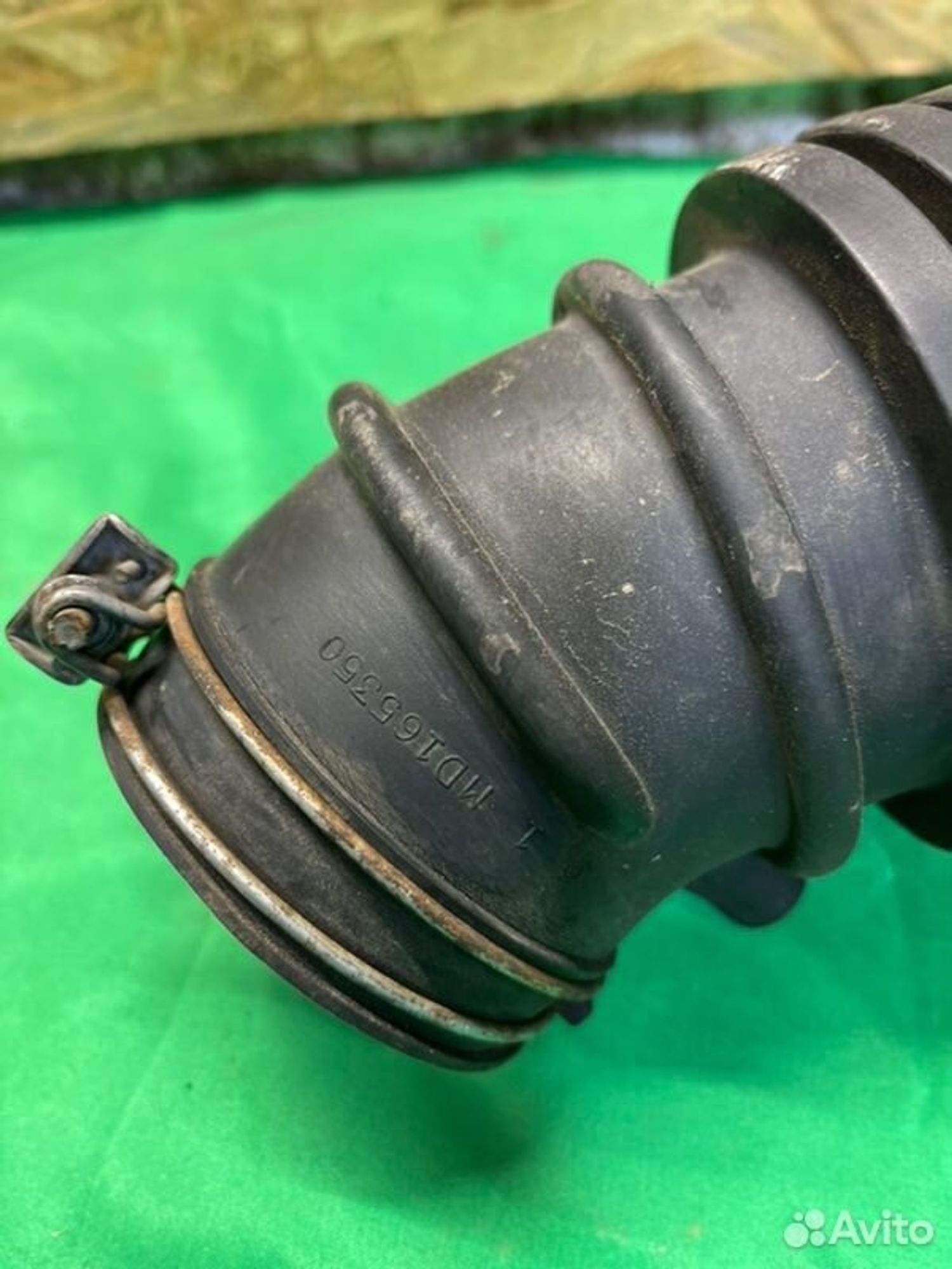 Патрубок впускной системы Mitsubishi Pajero 6G72, 1050 рублей, Семиозерка