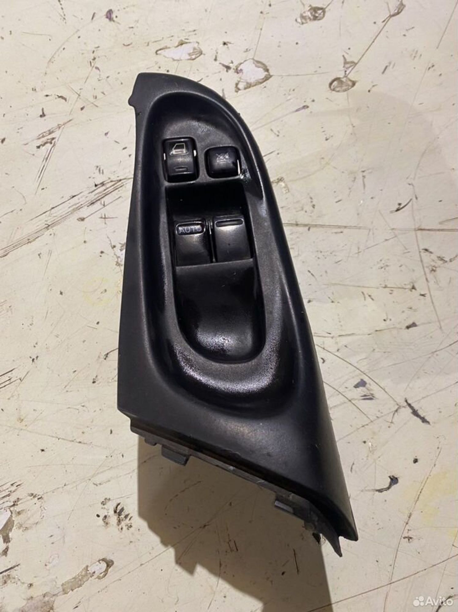 Блок стеклоподъемников nussan almera n16, 2200 рублей, Семиозерка