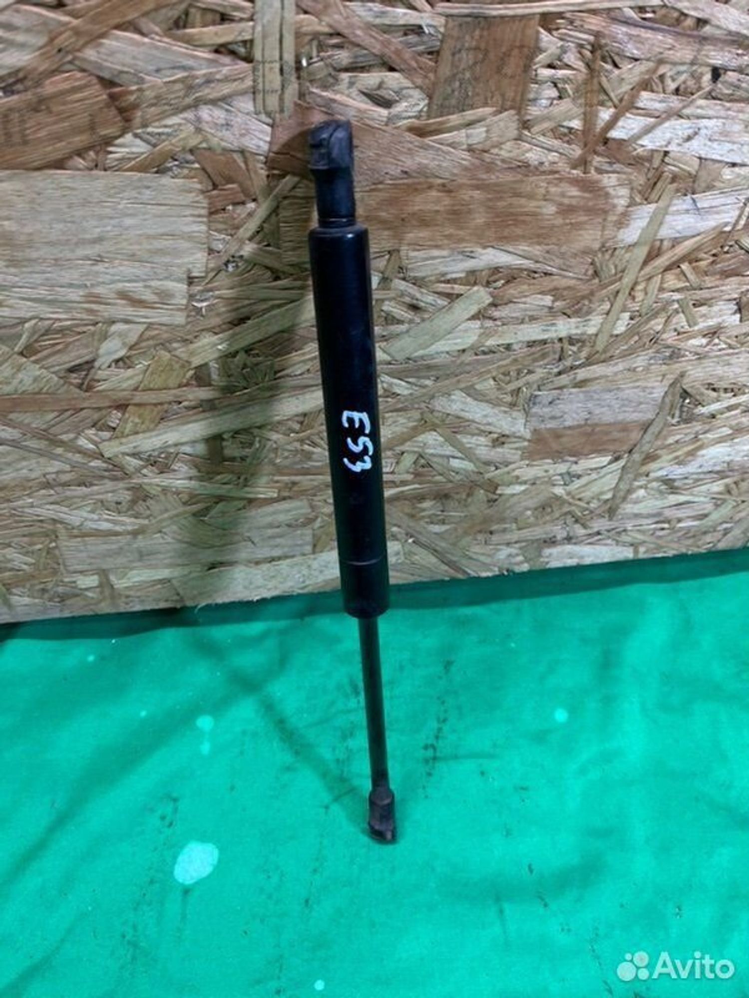 Упор капота правый Bmw X5 E53 M54B30 2002, 1000 рублей, Семиозерка