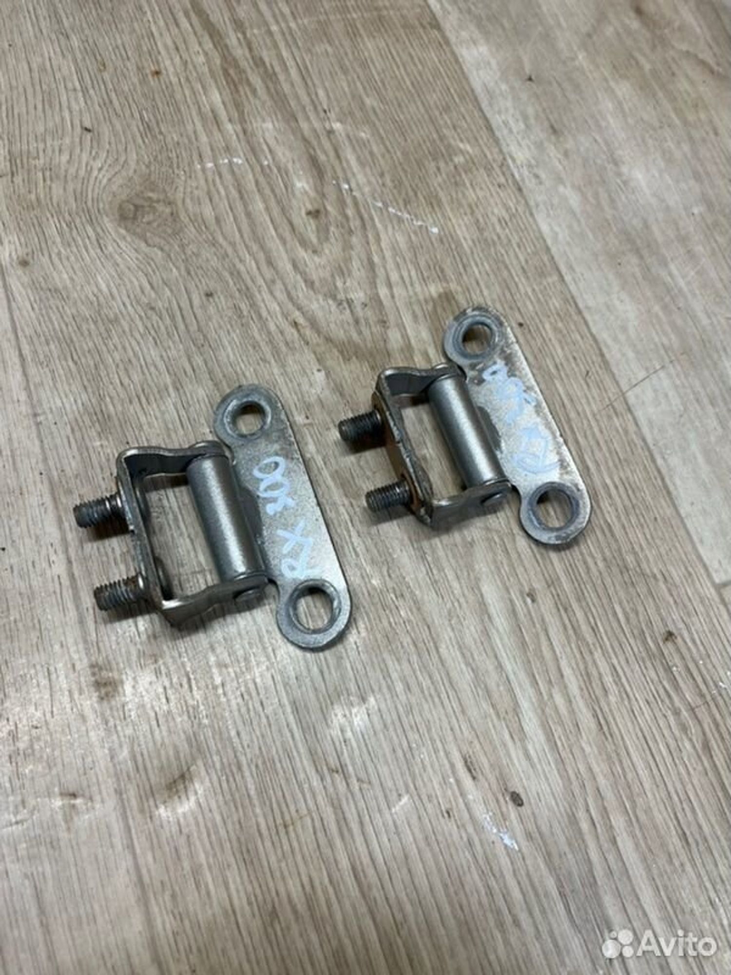 Петля крышки багажника Lexus Rx300 MCU10, 2000 рублей, Семиозерка