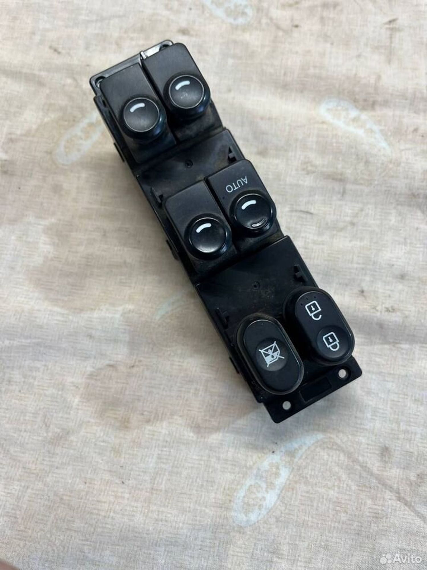 Блок управления стеклоподъемниками Solaris 1, 3200 рублей, Семиозерка