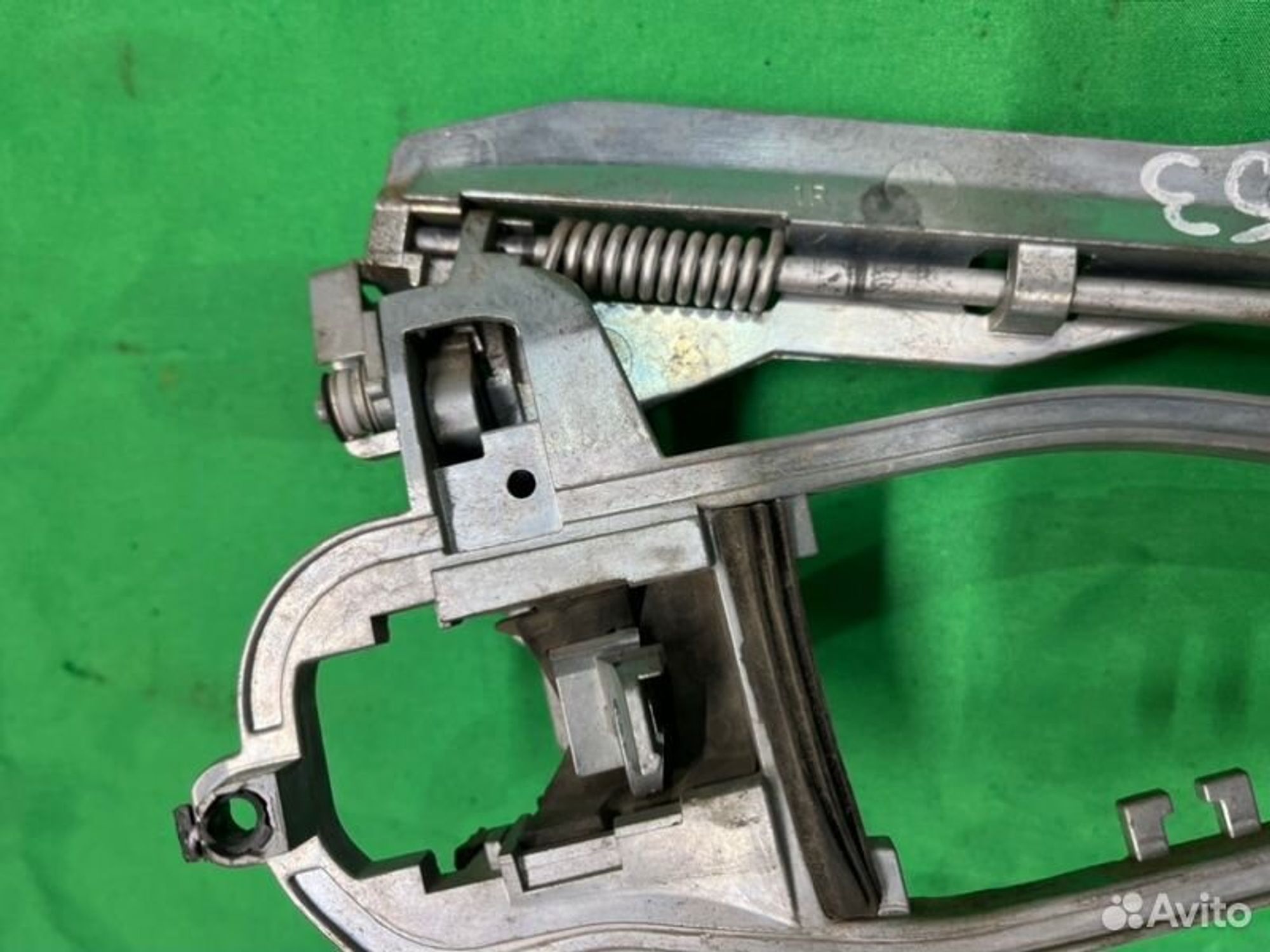 Кронштейн ручки двери задний правый Bmw X5 E53, 2500 рублей, Семиозерка