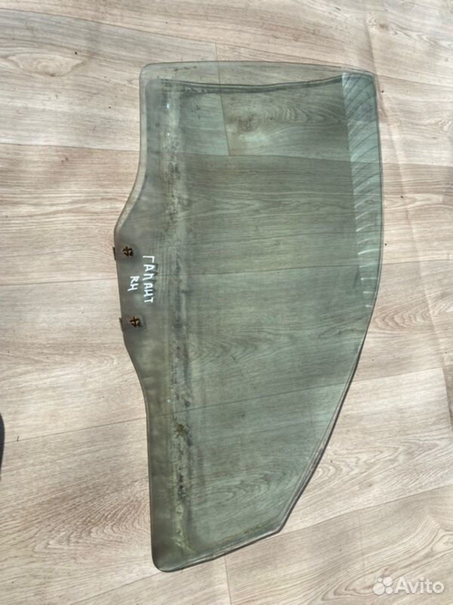 Стекло двери переднее правое Mitsubishi Galant, 1500 рублей, Семиозерка