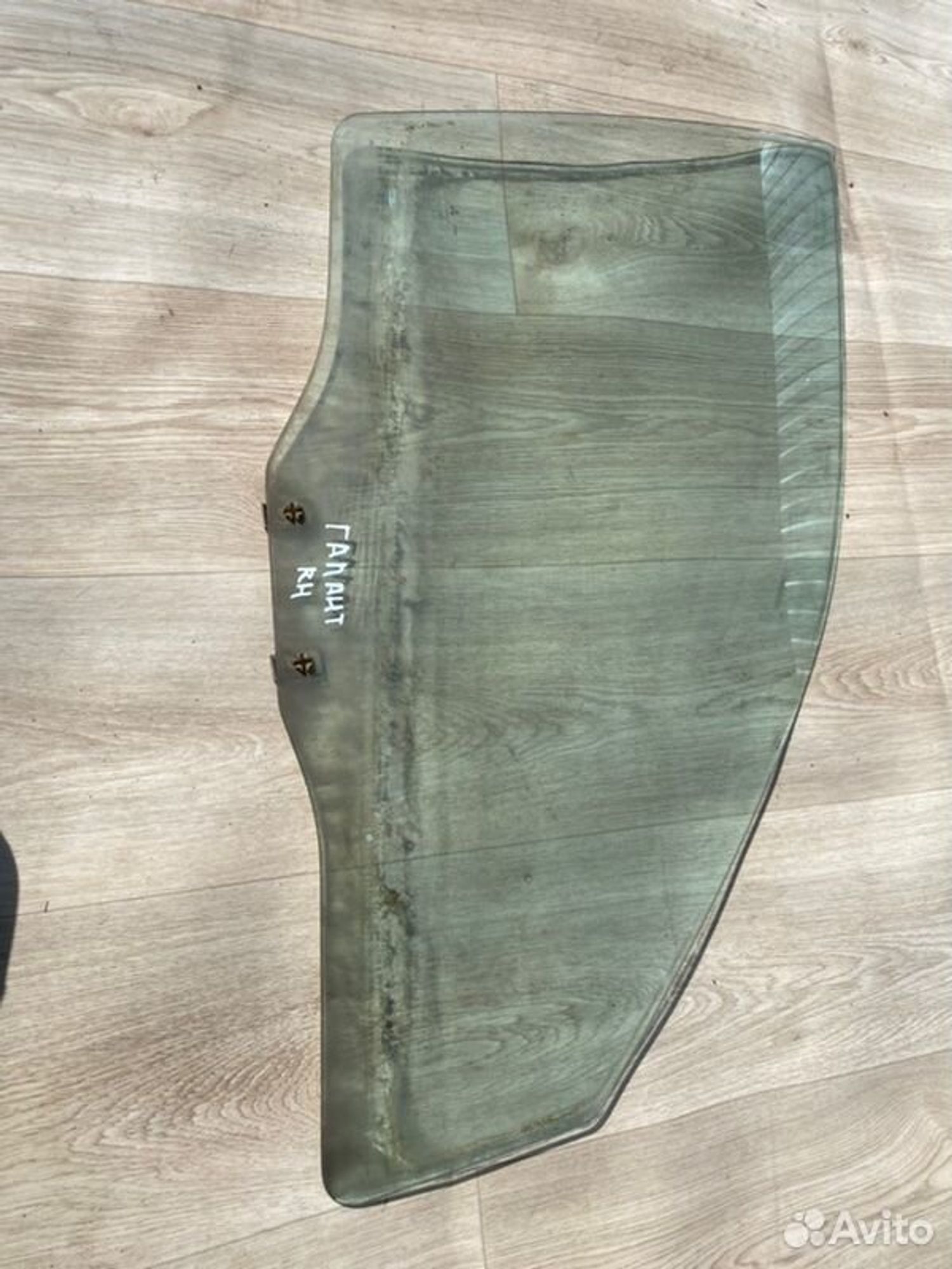 Стекло двери переднее правое Mitsubishi Galant, 1500 рублей, Семиозерка