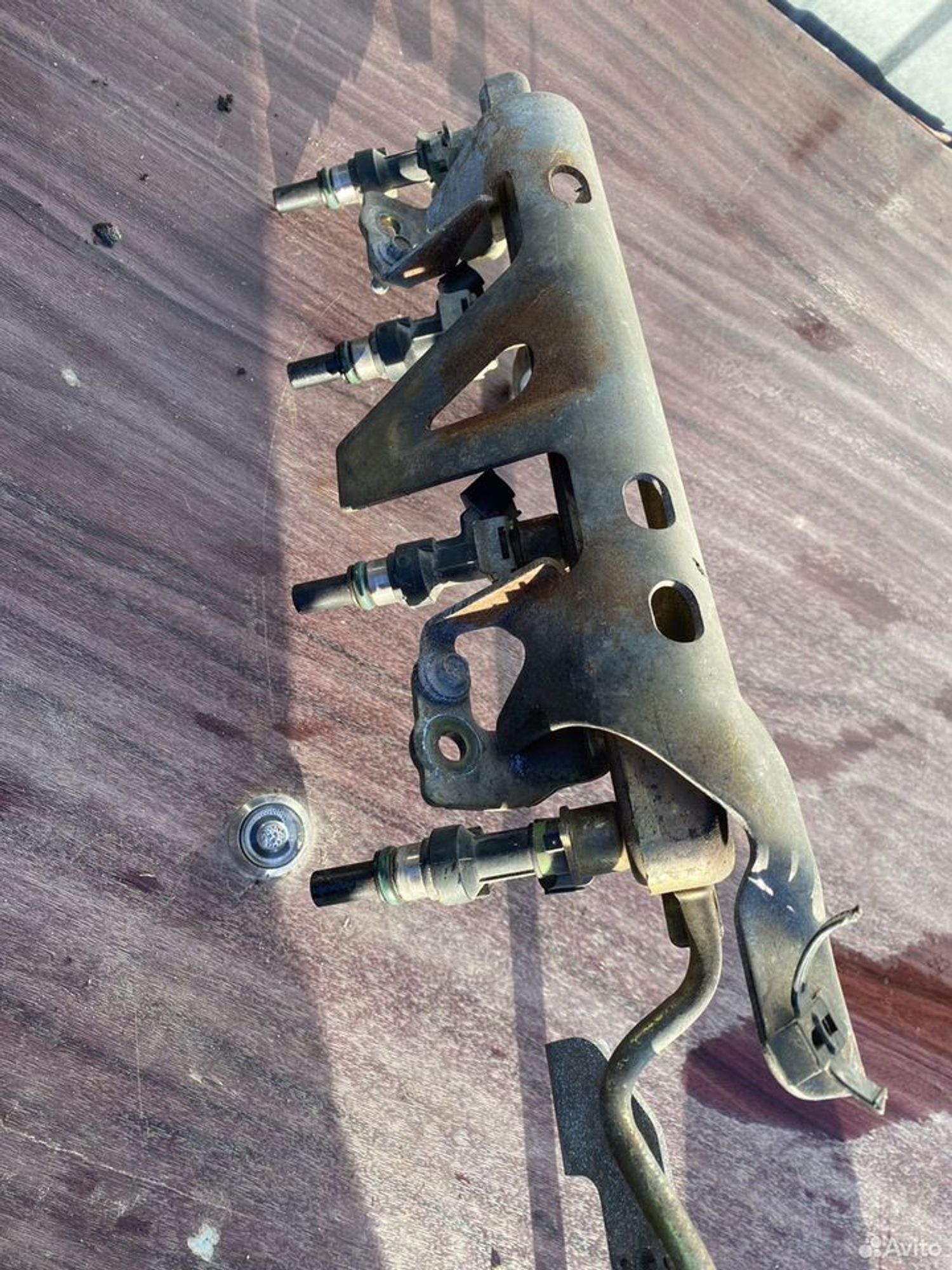 Топливная рампа с форсунками Nissan Tiida, 2500 рублей, Семиозерка