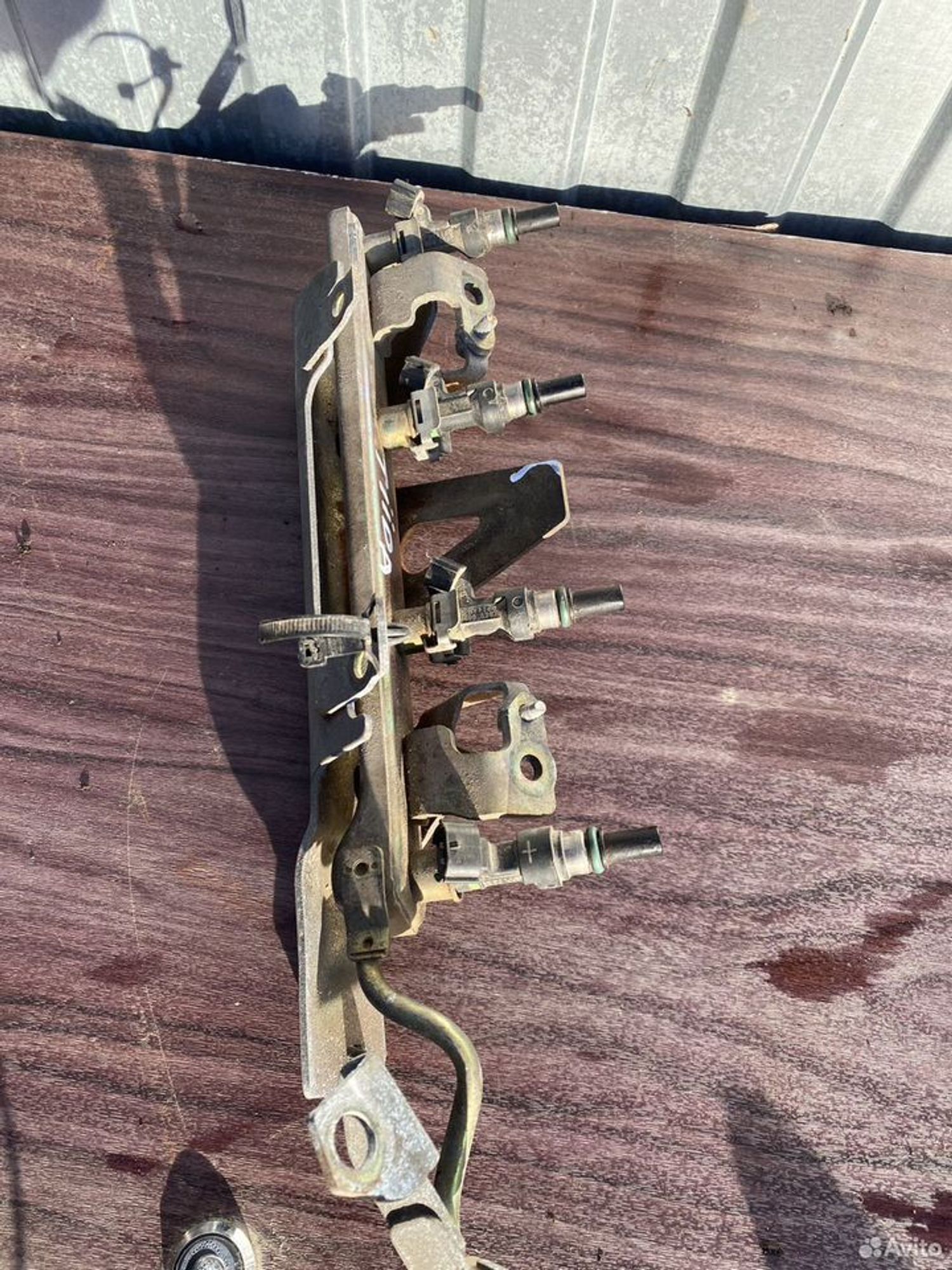 Топливная рампа с форсунками Nissan Tiida, 2500 рублей, Семиозерка