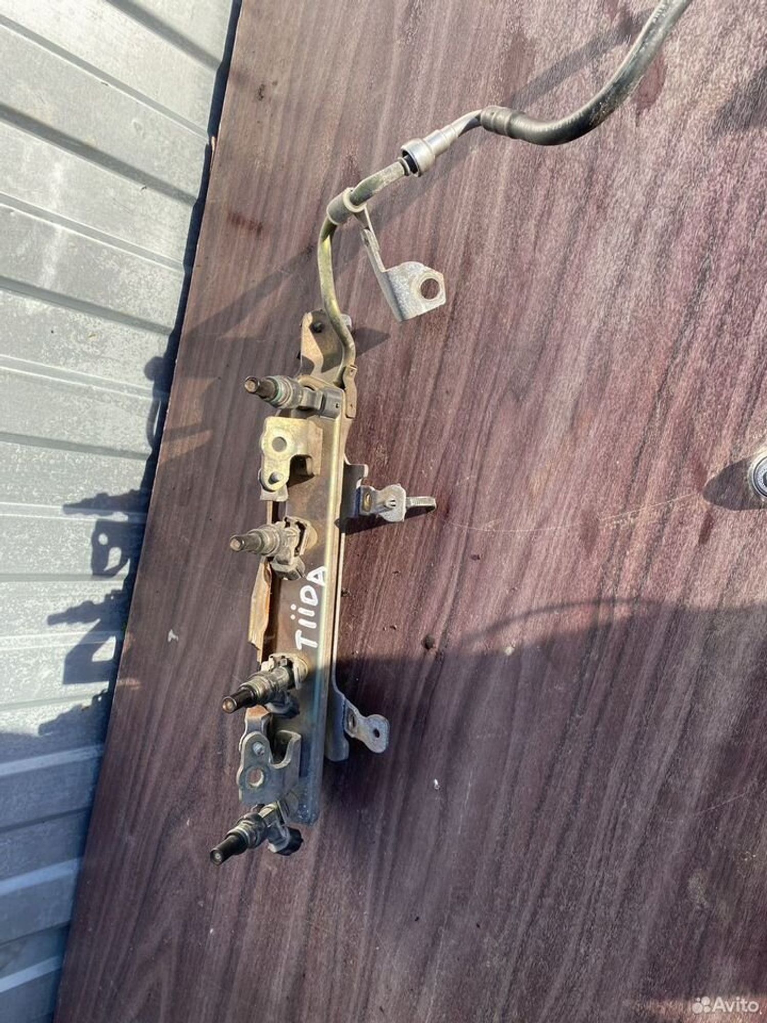 Топливная рампа с форсунками Nissan Tiida, 2500 рублей, Семиозерка