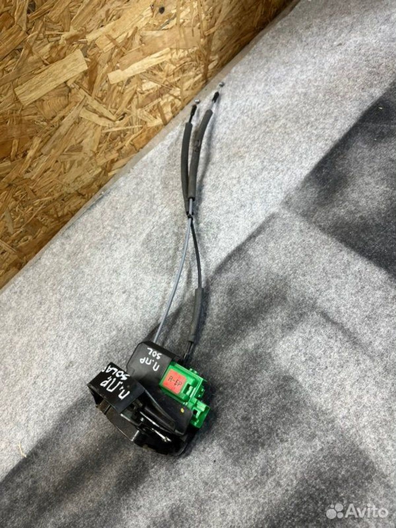 Замок боковой двери передний правый Hyundai, 1300 рублей, Семиозерка