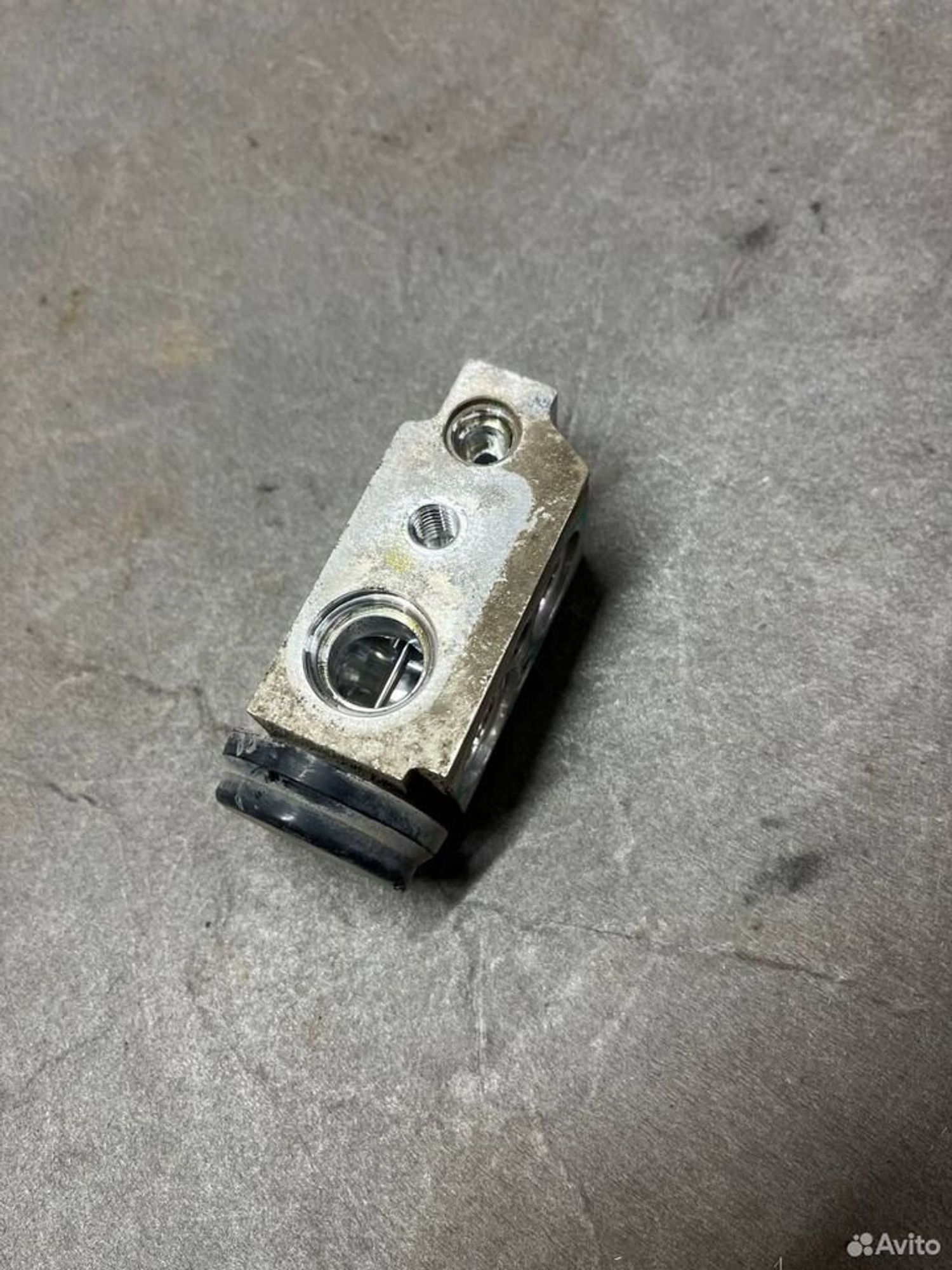 Клапан включения кондиционера solaris 1, 1000 рублей, Семиозерка