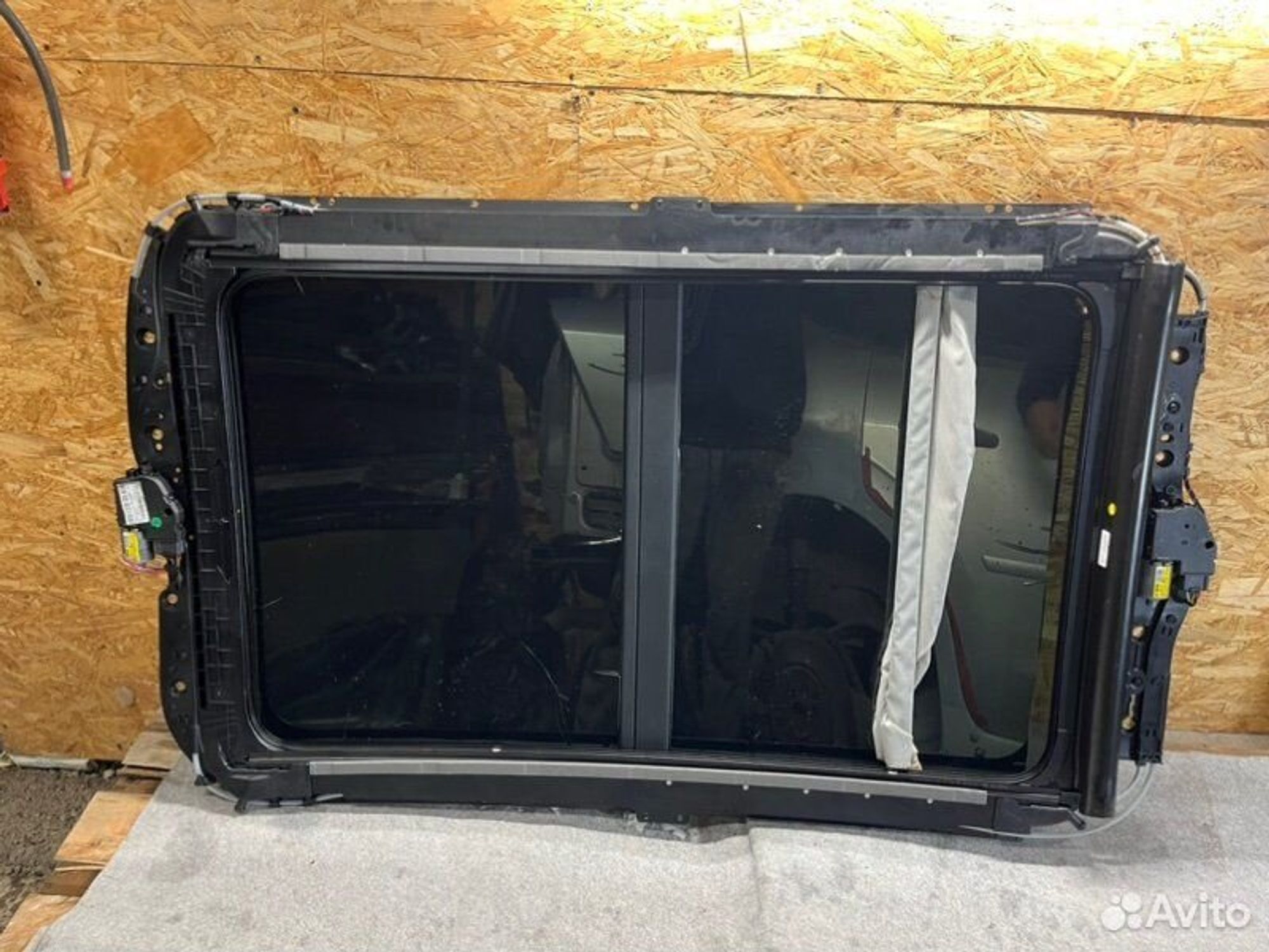 Стекло панорамной крыши Volkswagen Tiguan SUV NF, 35000 рублей, Семиозерка