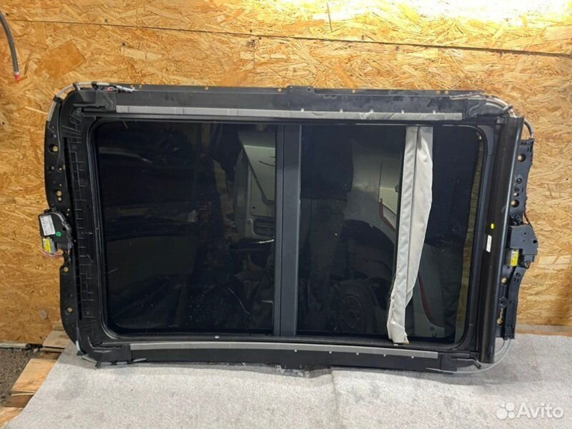 Стекло панорамной крыши Volkswagen Tiguan SUV NF, 35000 рублей, Семиозерка