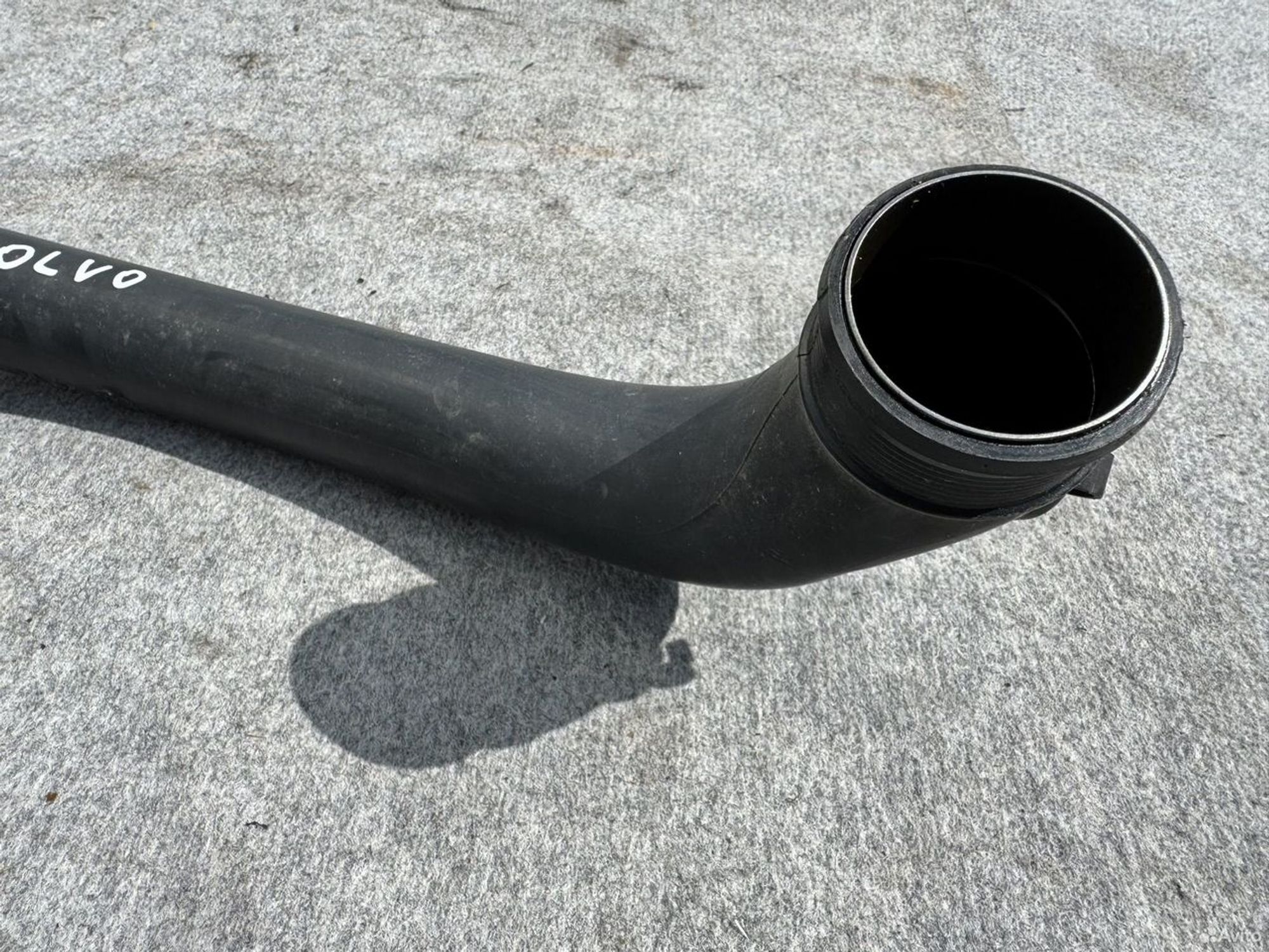 Патрубок интеркулера Volvo B5254T2, 1500 рублей, Семиозерка