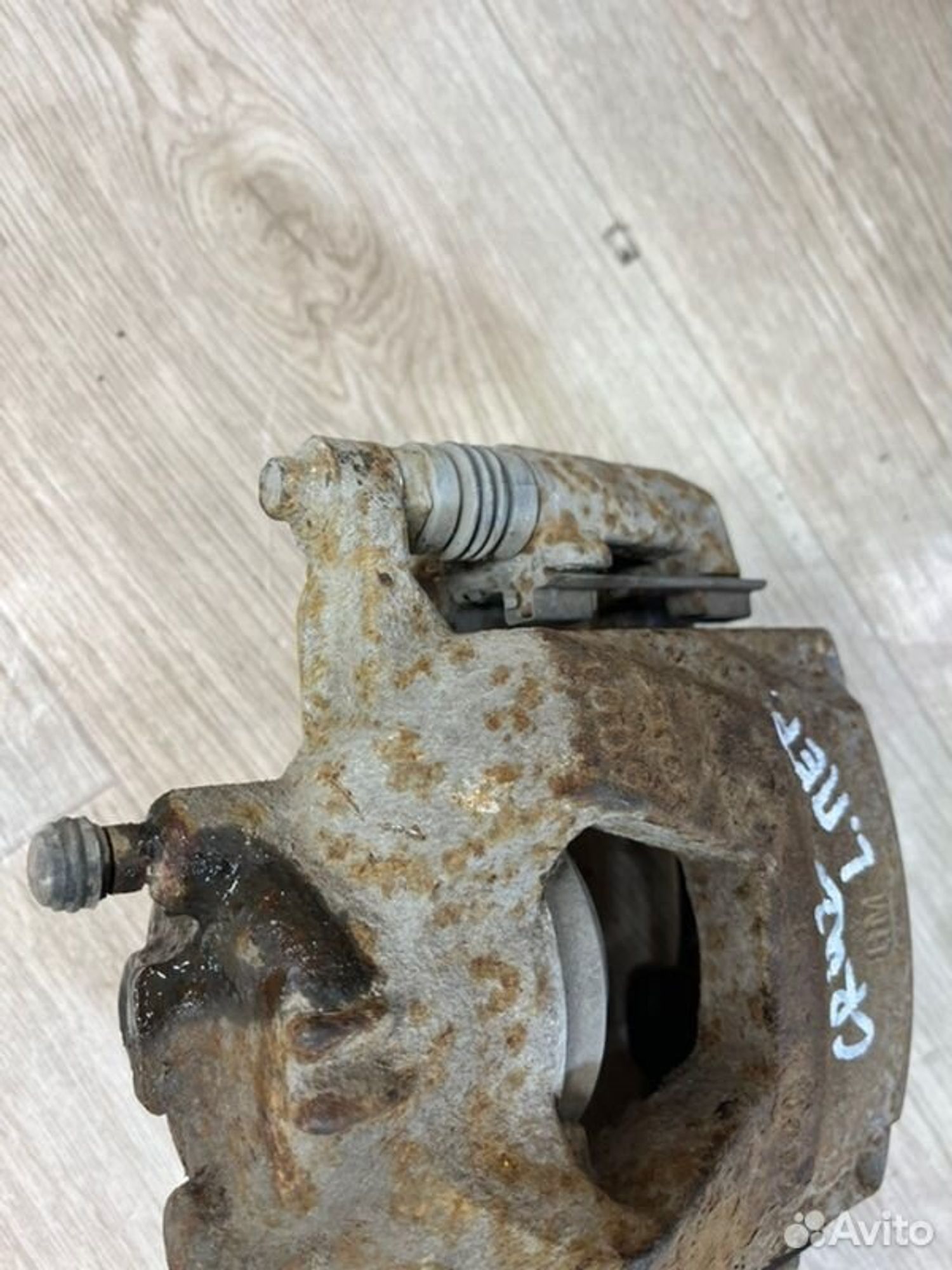 Суппорт тормозной передний левый Chevrolet Cruz, 2000 рублей, Семиозерка