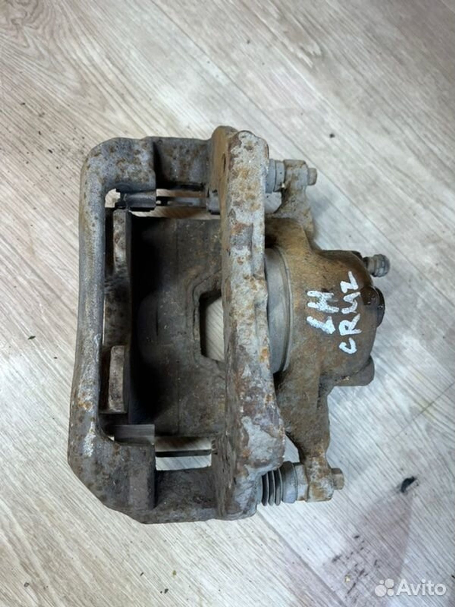 Суппорт тормозной передний левый Chevrolet Cruz, 2000 рублей, Семиозерка