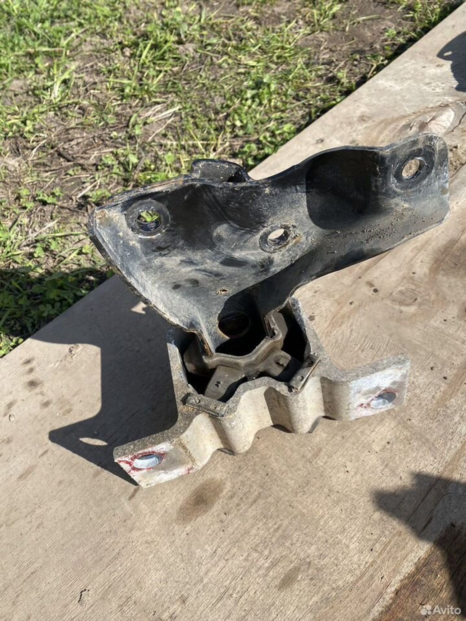 Подушка двигателя правая renault logan, 1000 рублей, Семиозерка