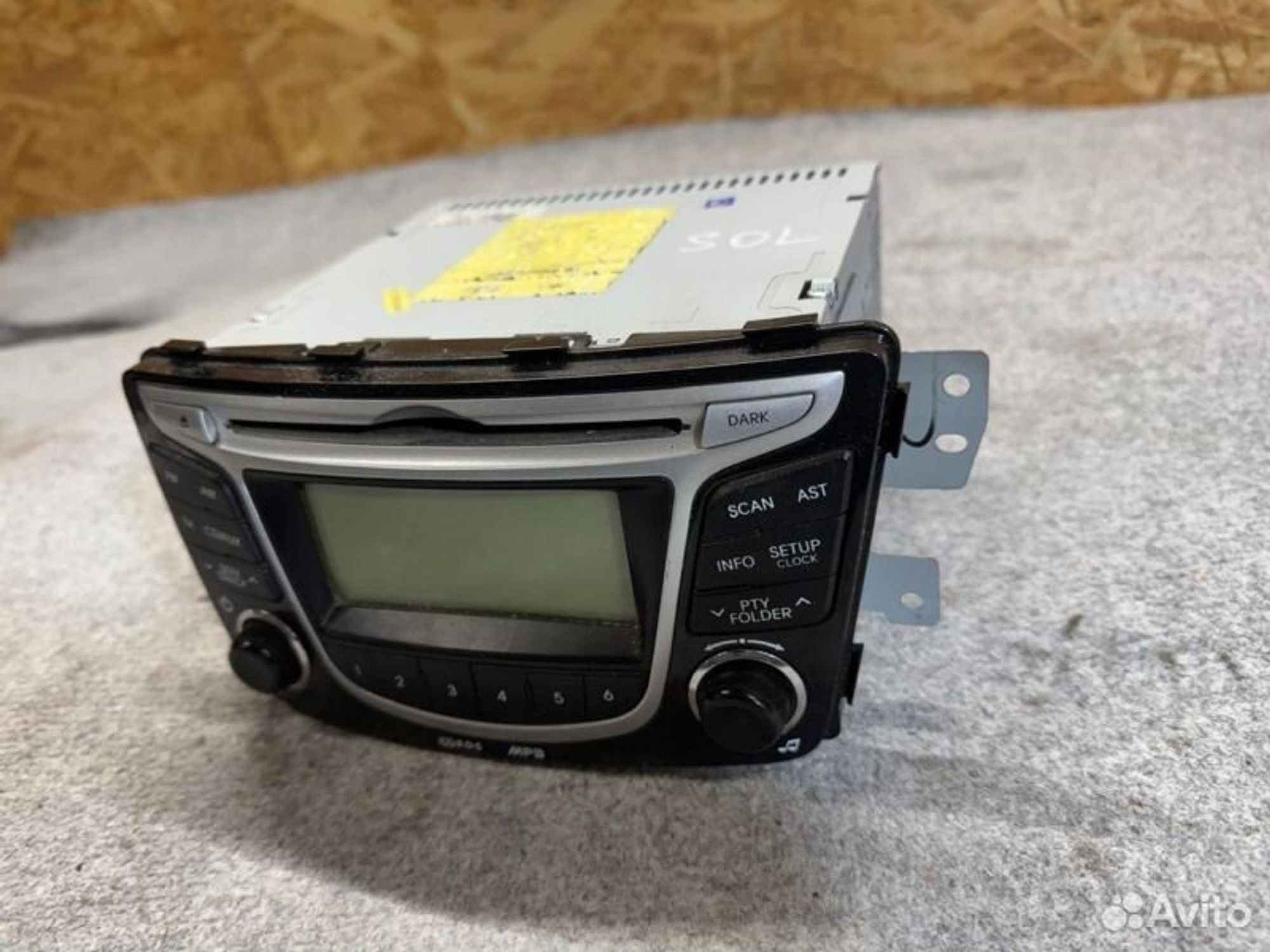 Магнитола Hyundai Solaris G4FC 2013, 2500 рублей, Семиозерка