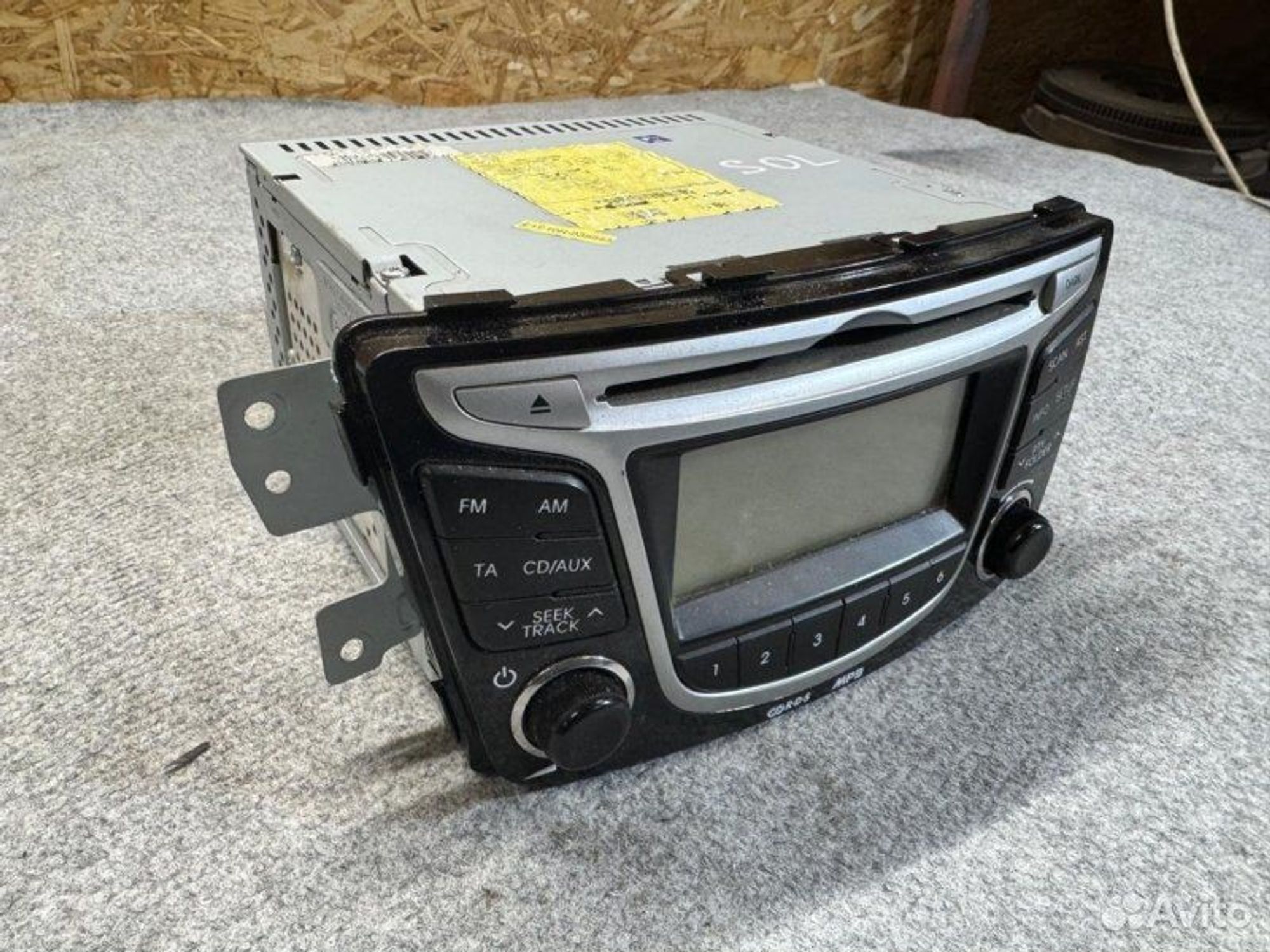 Магнитола Hyundai Solaris G4FC 2013, 2500 рублей, Семиозерка