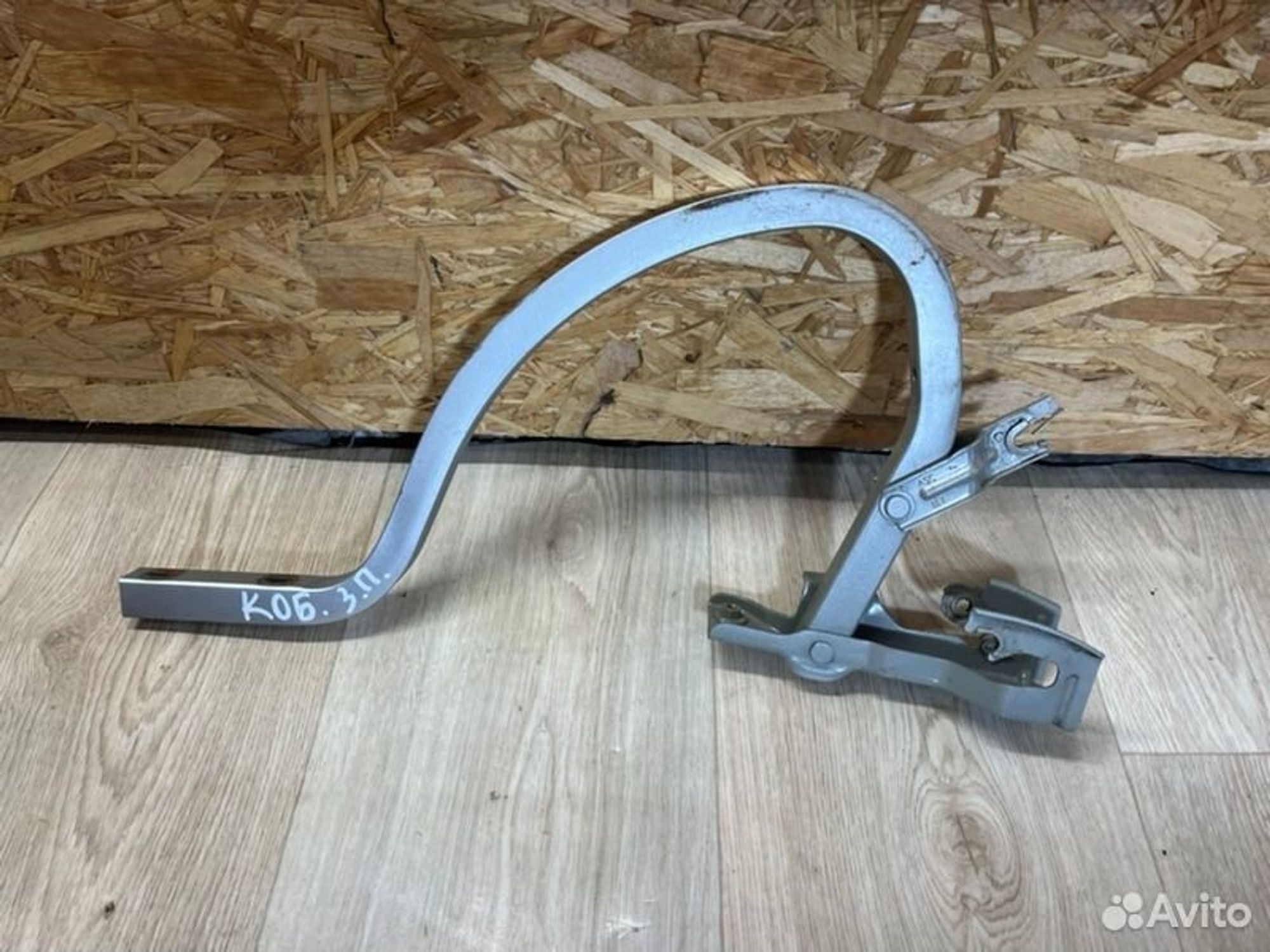 Петля двери Chevrolet Cobalt B15D2 2015, 2000 рублей, Семиозерка