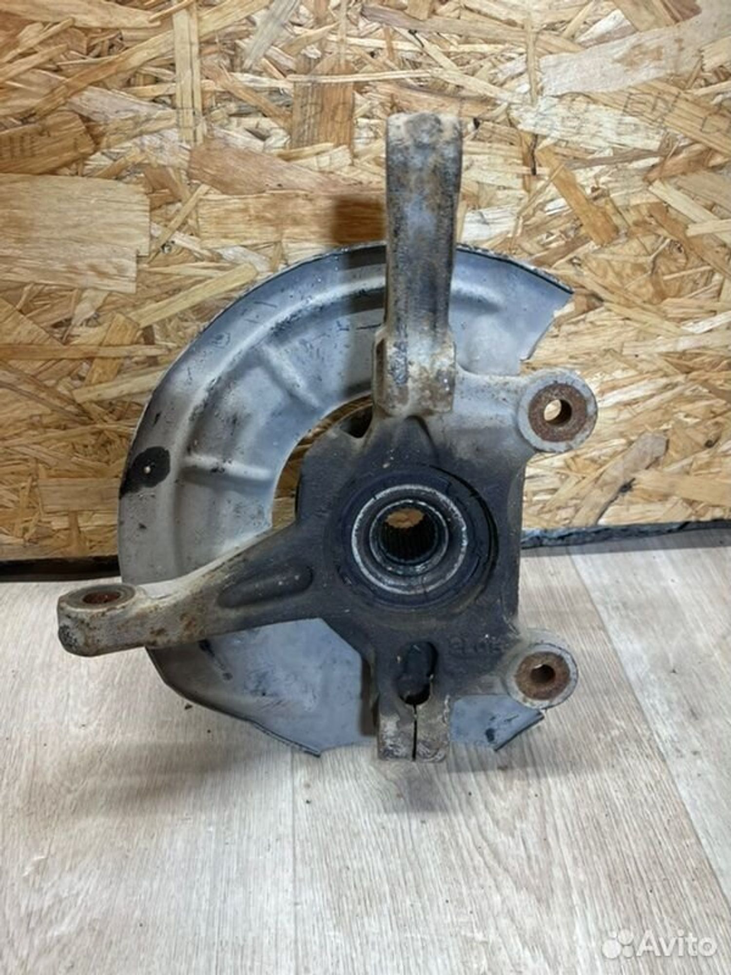 Кулак поворотный правый Chevrolet Cobalt B15D2, 3100 рублей, Семиозерка