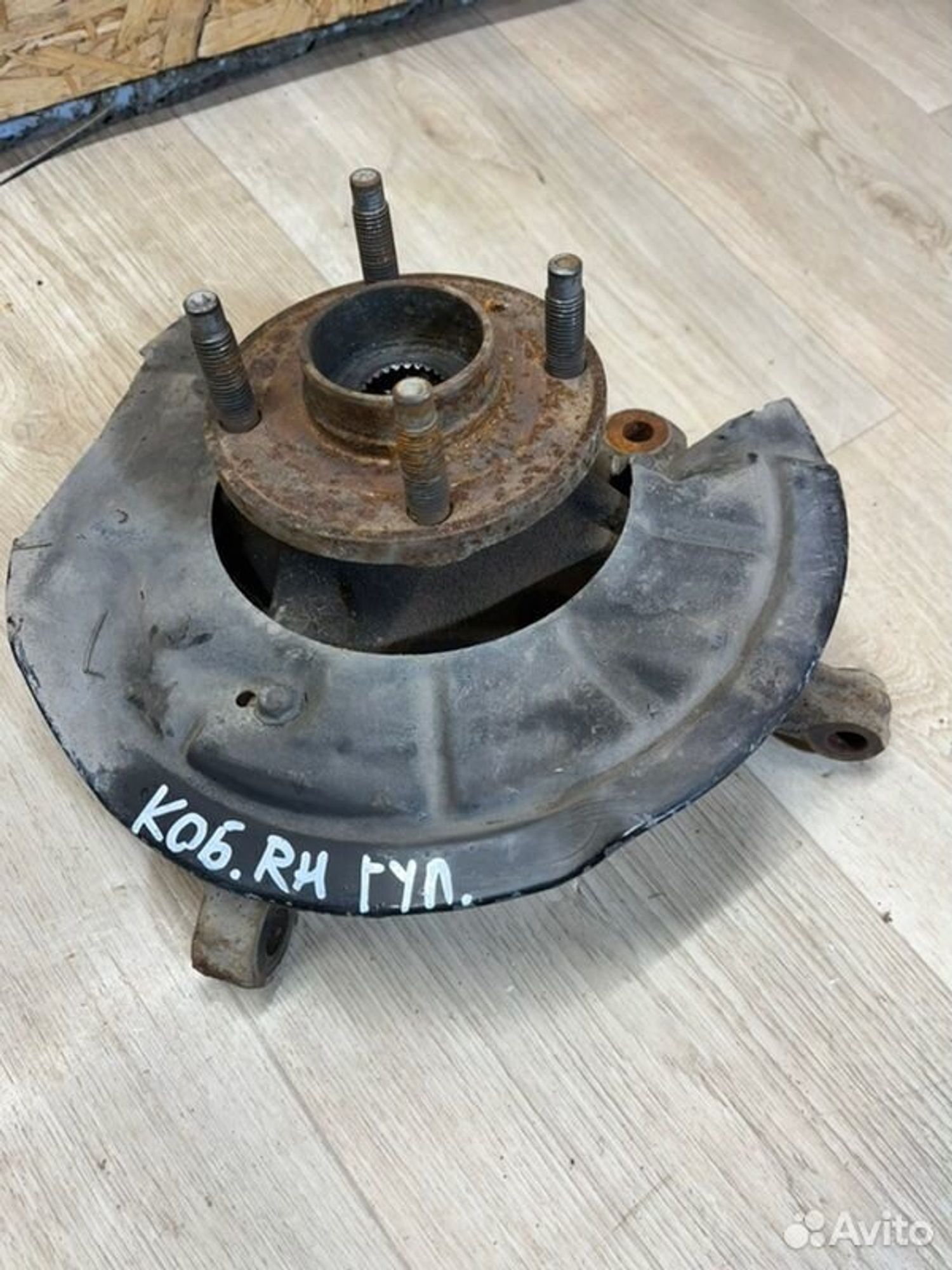 Кулак поворотный правый Chevrolet Cobalt B15D2, 3100 рублей, Семиозерка