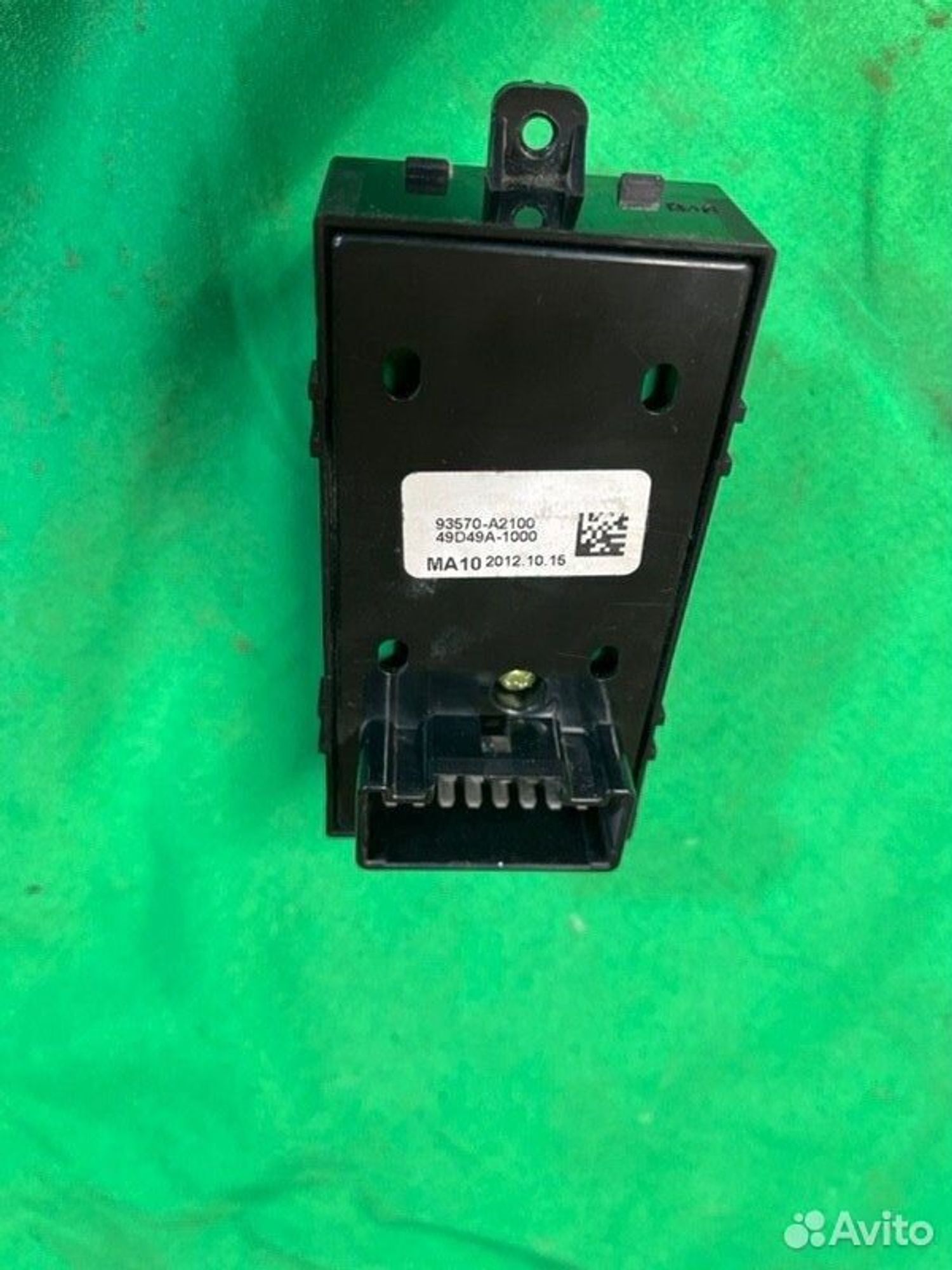 Блок стеклоподъемников передний левый Kia Ceed JD, 2000 рублей, Семиозерка