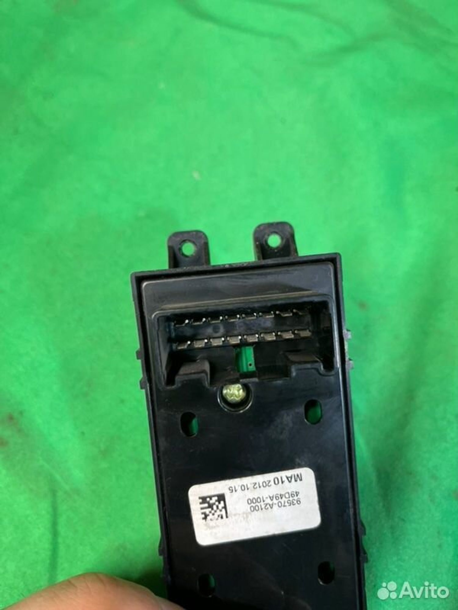 Блок стеклоподъемников передний левый Kia Ceed JD, 2000 рублей, Семиозерка