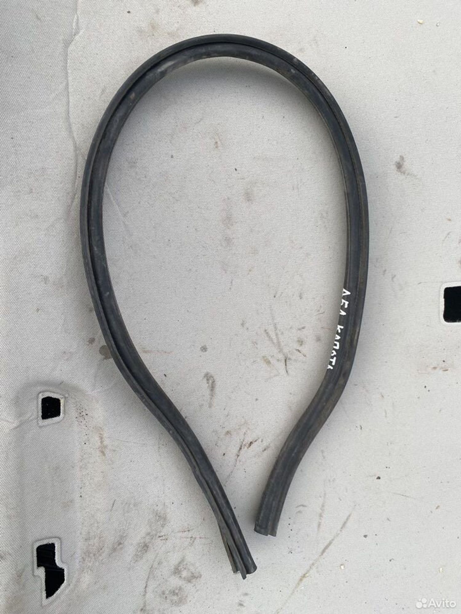 Резинка кузова капота skoda octavia а5, 1000 рублей, Семиозерка