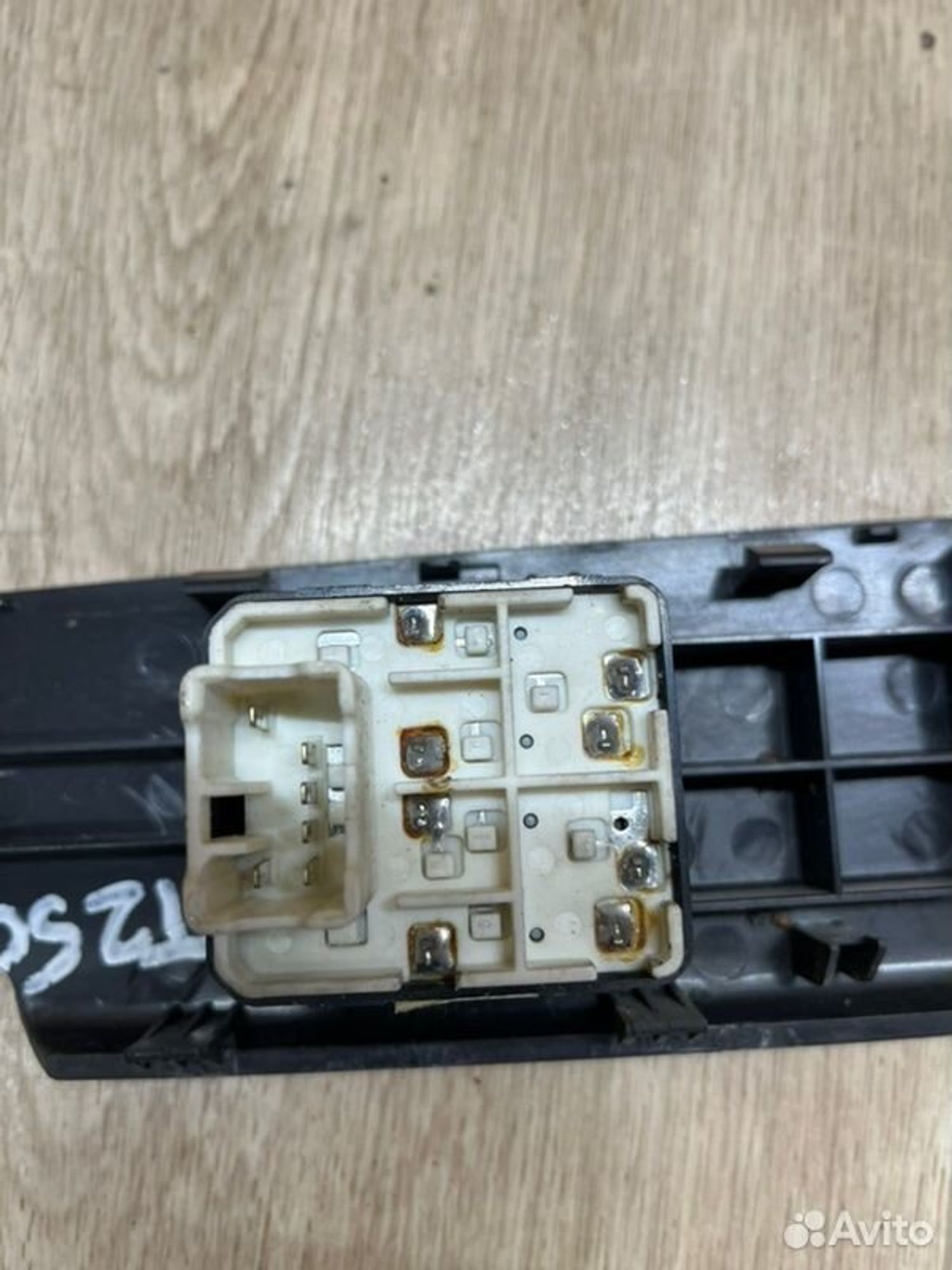 Блок управления стеклоподъемниками передний левый, 1500 рублей, Семиозерка