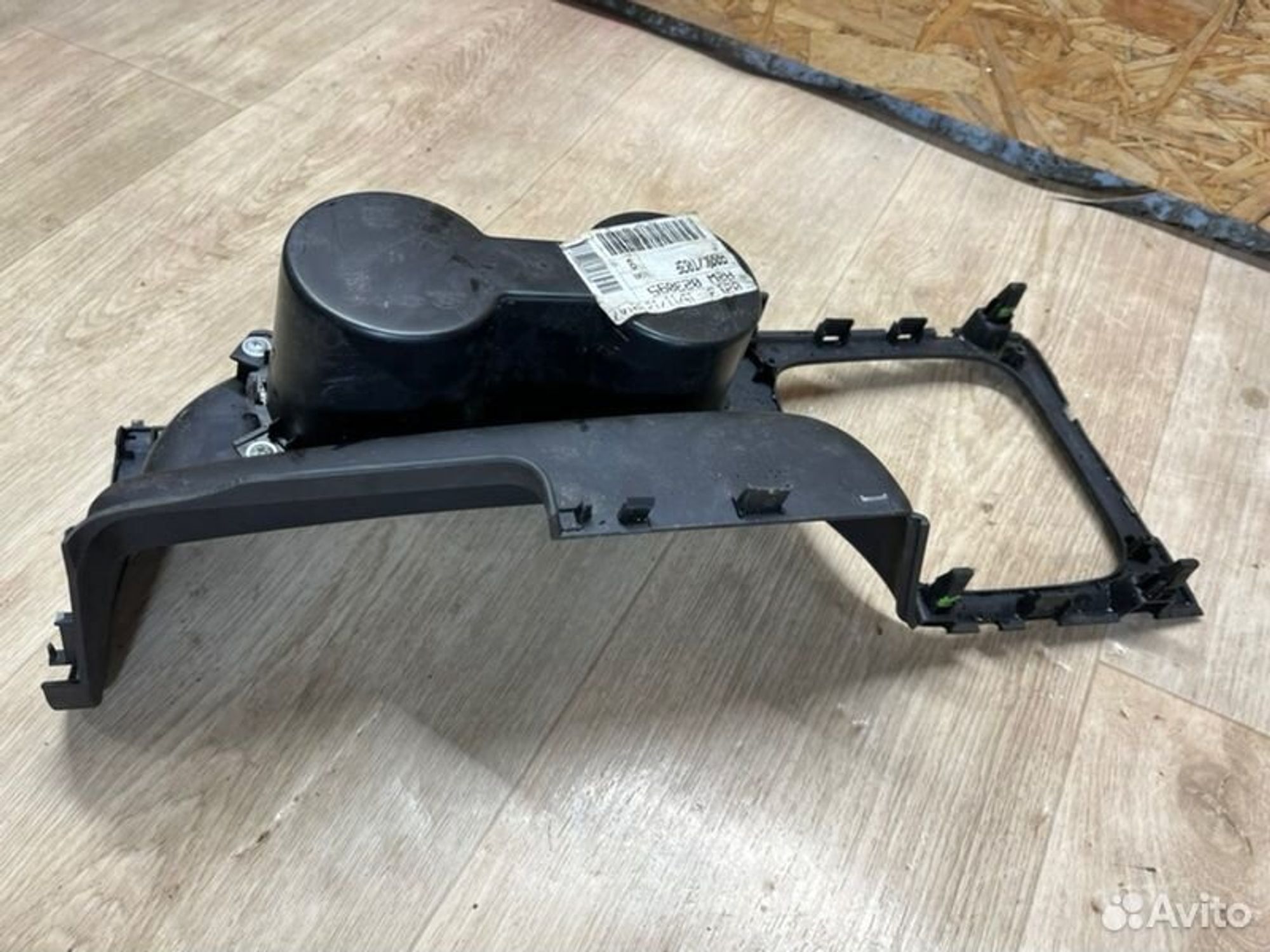 Подстаканник Kia Ceed JD G4FG 2013, 1500 рублей, Семиозерка