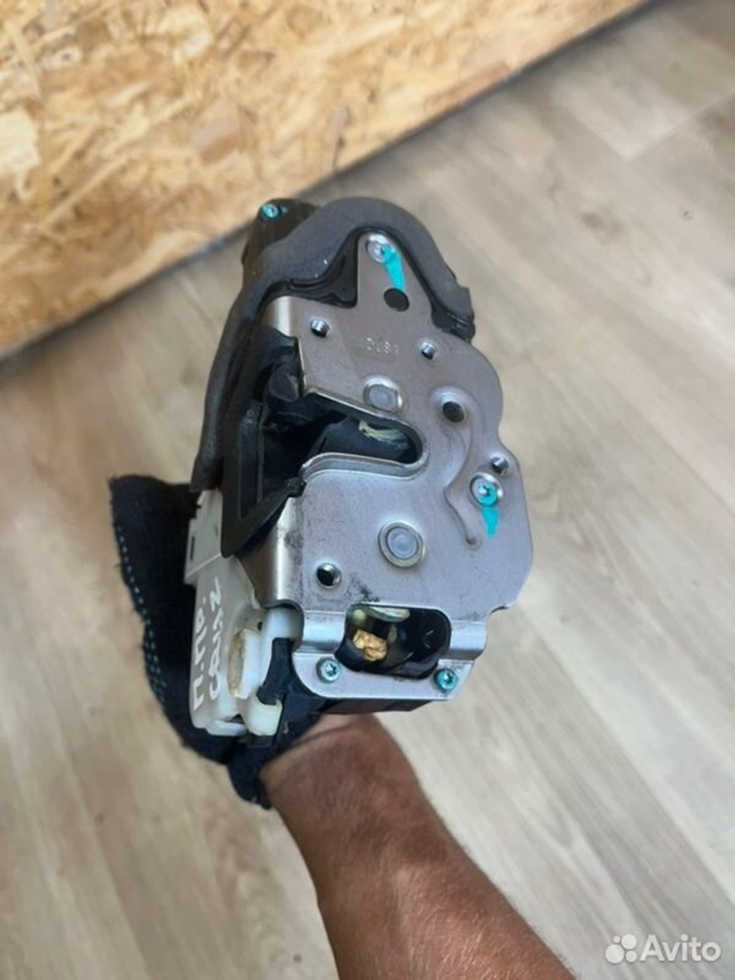 Замок боковой двери передний правый Chevrolet Cruz, 1500 рублей, Семиозерка