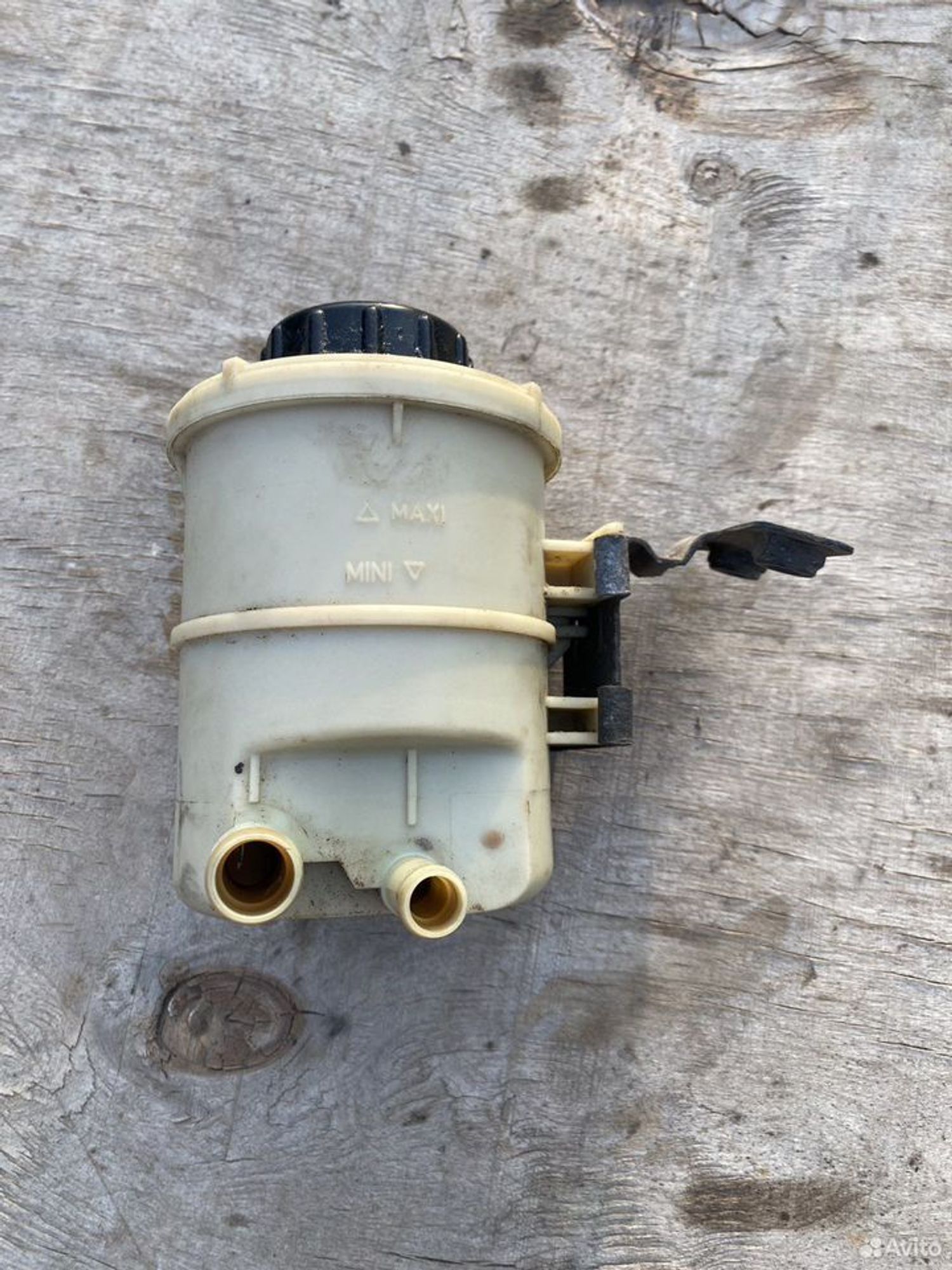 Бачок гура logan, 900 рублей, Семиозерка