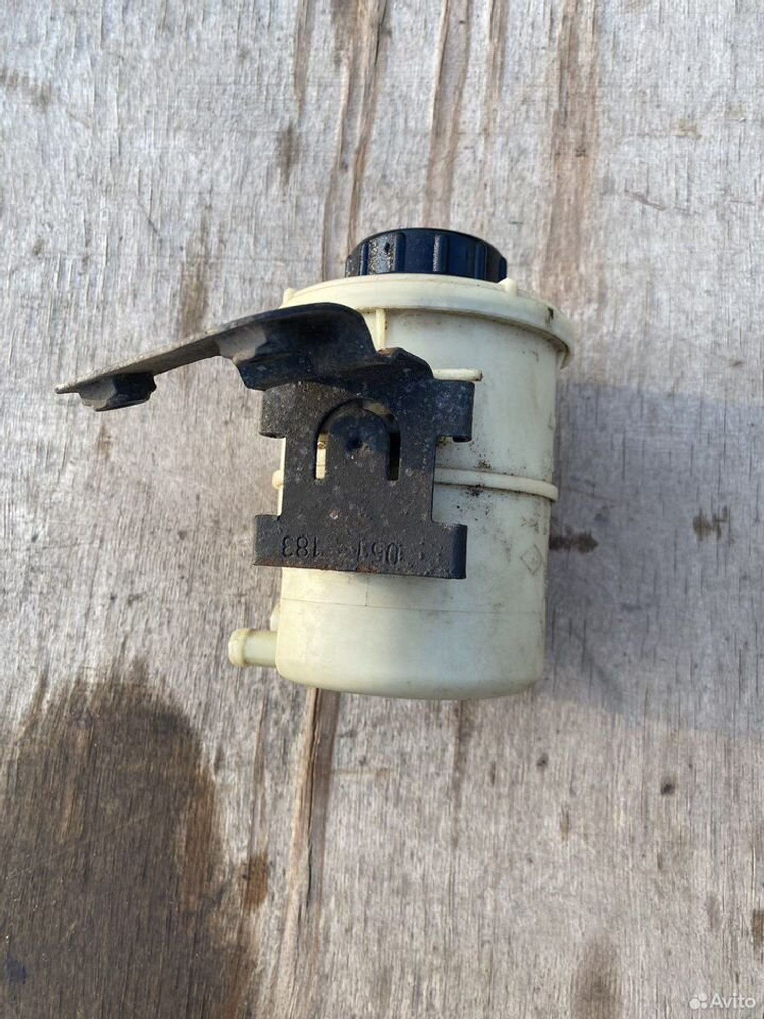 Бачок гура logan, 900 рублей, Семиозерка