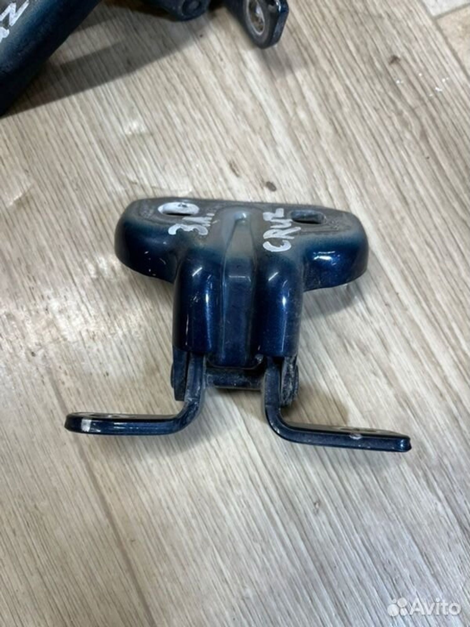 Петля двери задняя левая Chevrolet Cruz J300 F16D3, 1000 рублей, Семиозерка