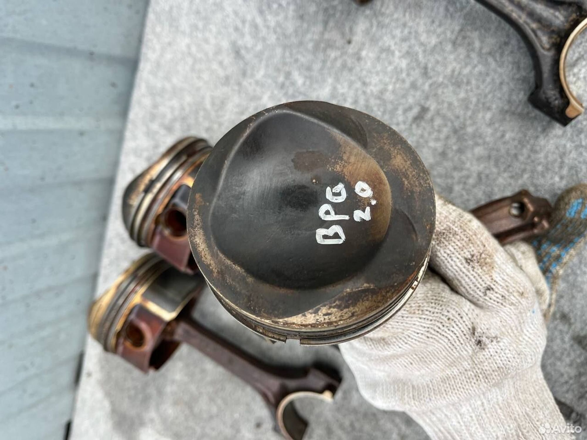 Поршень Audi a4 b7 2.0 tfsi bpg, 2000 рублей, Семиозерка