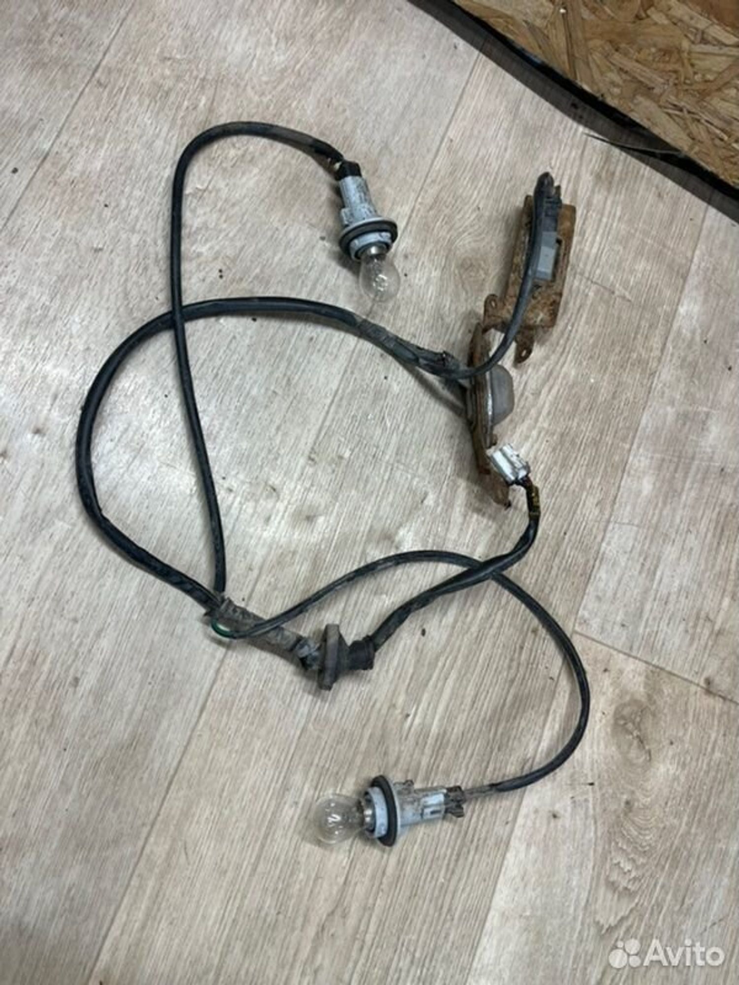 Плафон подсветки багажника Kia Ceed JD G4FG 2013, 1000 рублей, Семиозерка