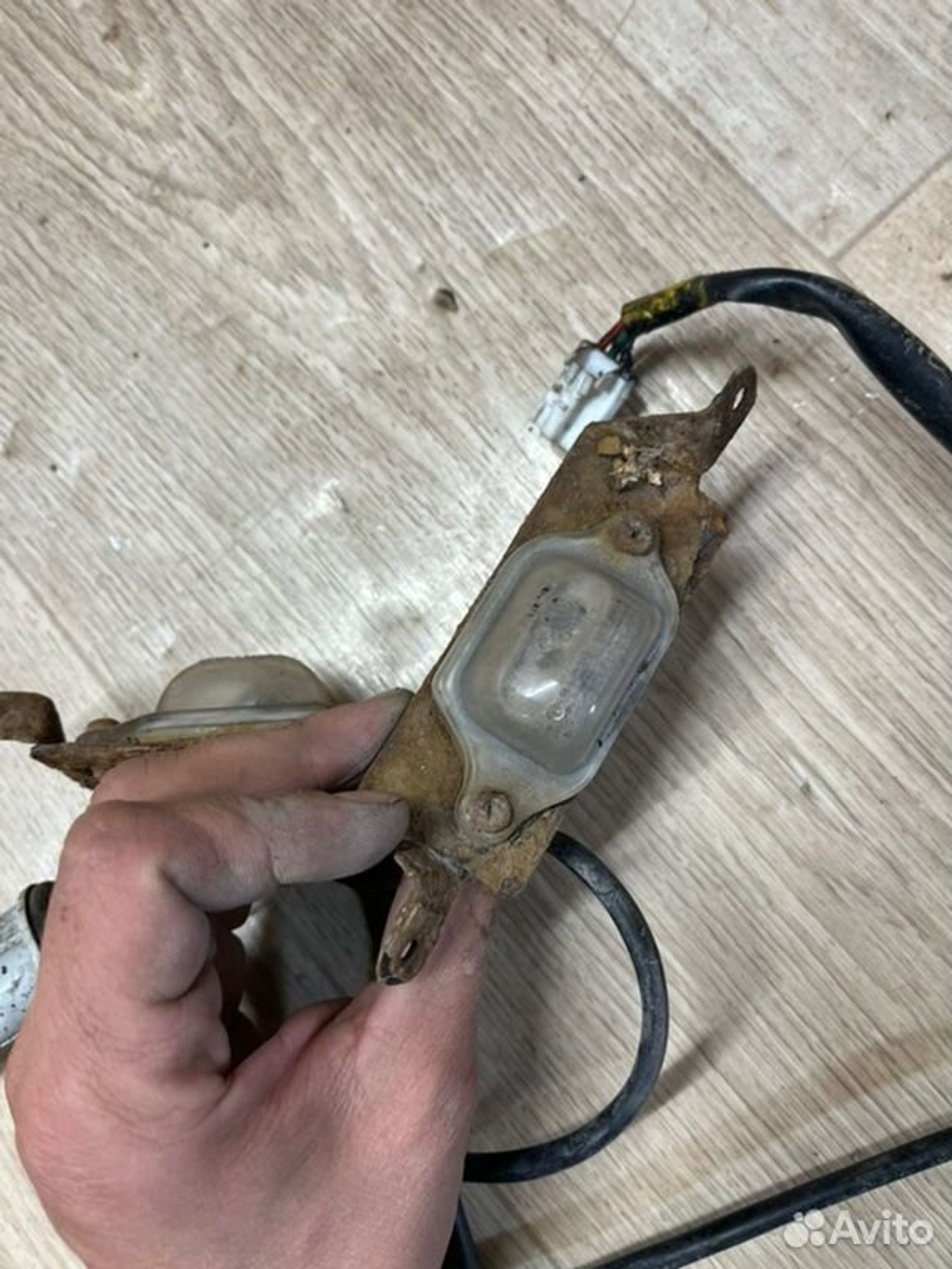 Плафон подсветки багажника Kia Ceed JD G4FG 2013, 1000 рублей, Семиозерка