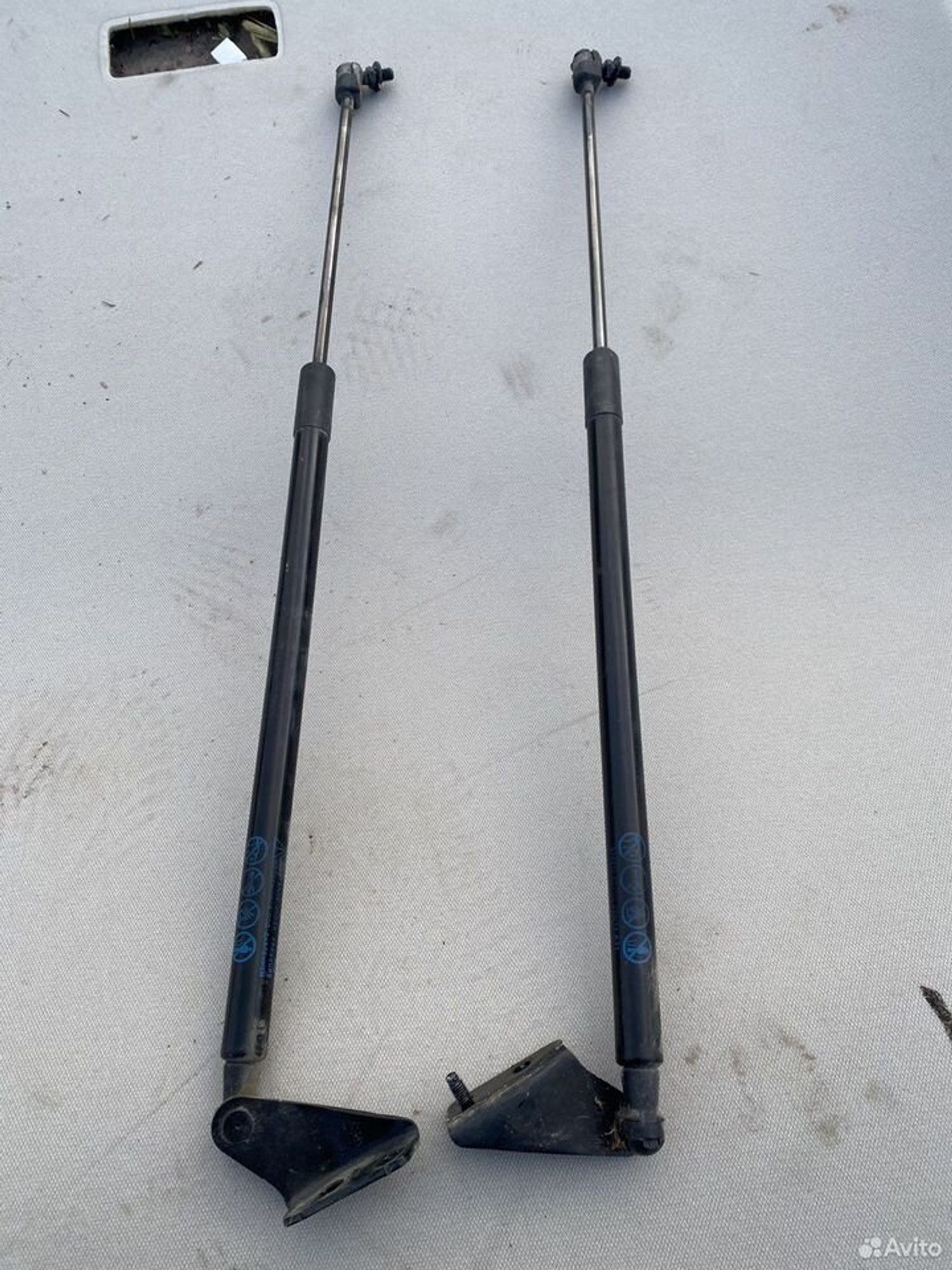 Стойки багажника mazda 3 bm, 2000 рублей, Семиозерка