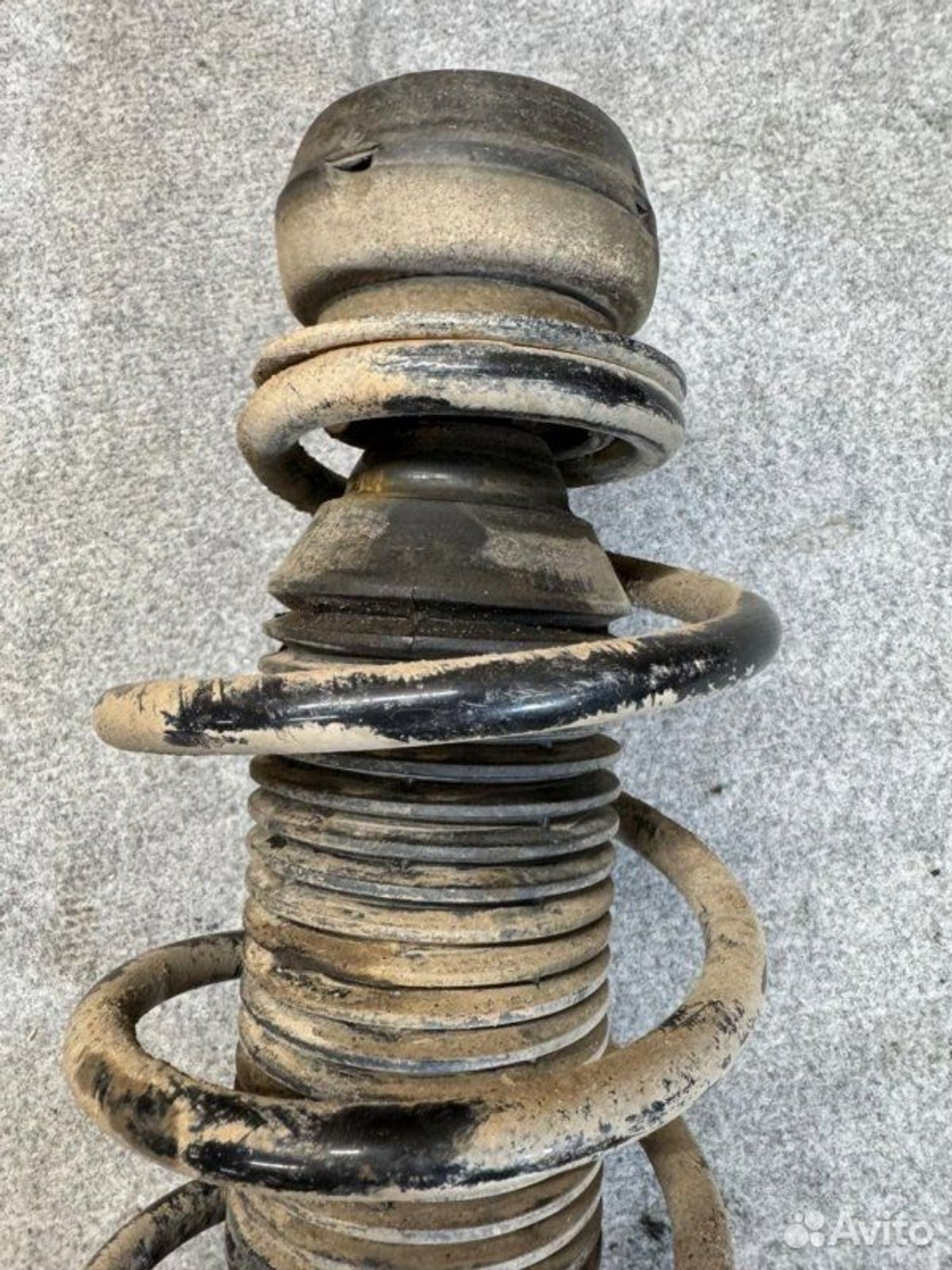 Стойка подвески передняя левая Volkswagen Polo CFN, 3000 рублей, Семиозерка