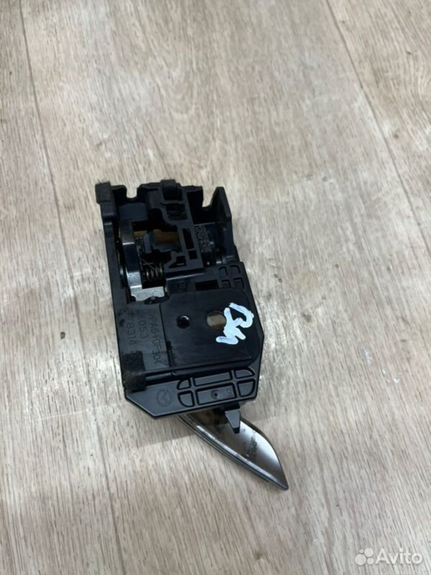 Ручка двери внутренняя Mazda 3 BM Z6 2013, 500 рублей, Семиозерка