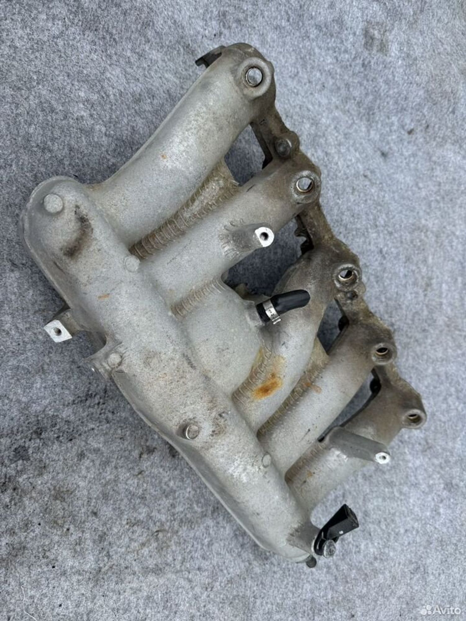 Впускной коллектор Volvo B5254T2, 2000 рублей, Семиозерка