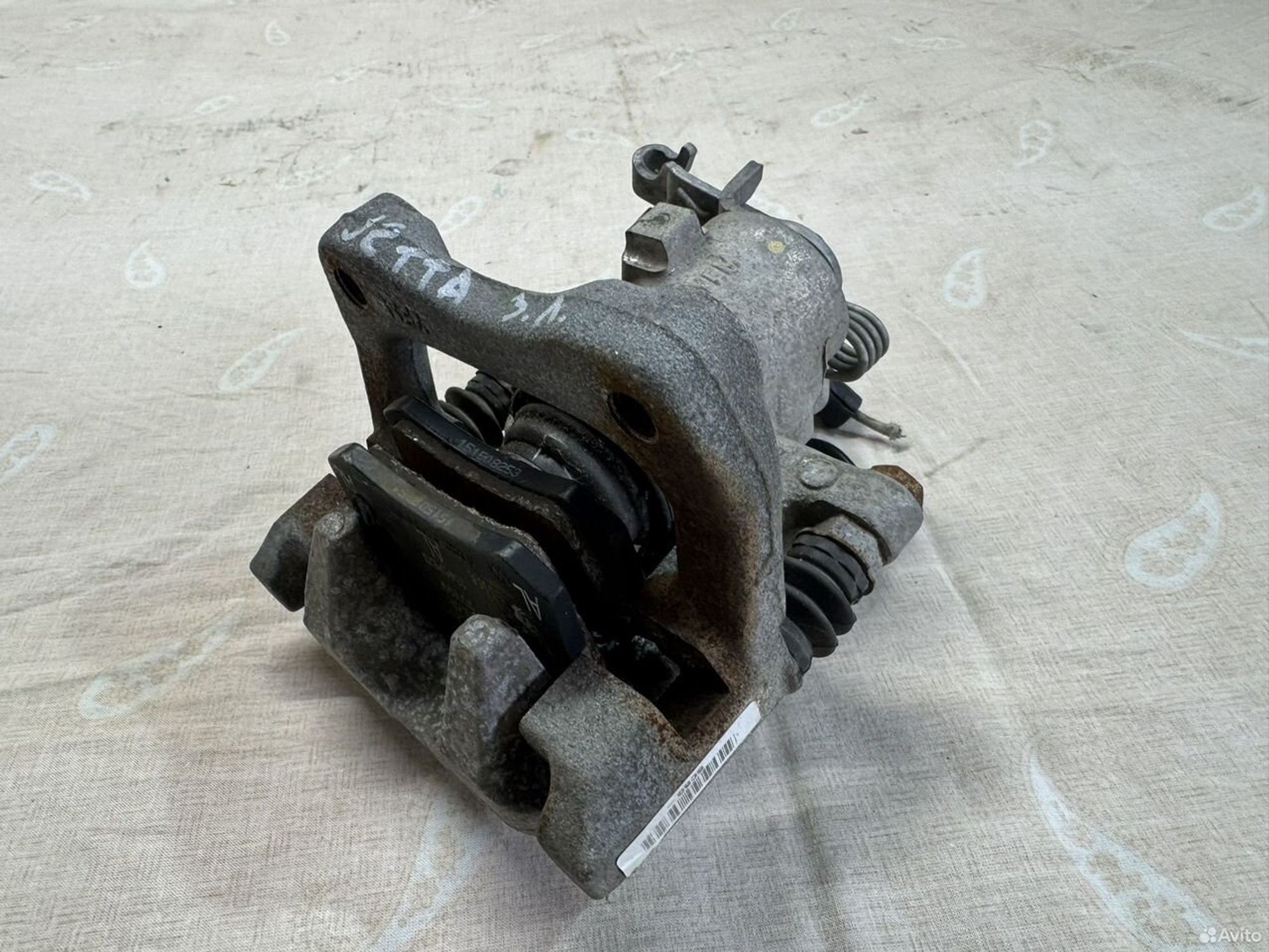 Суппорт тормозной задний Jetta 6, 4100 рублей, Семиозерка